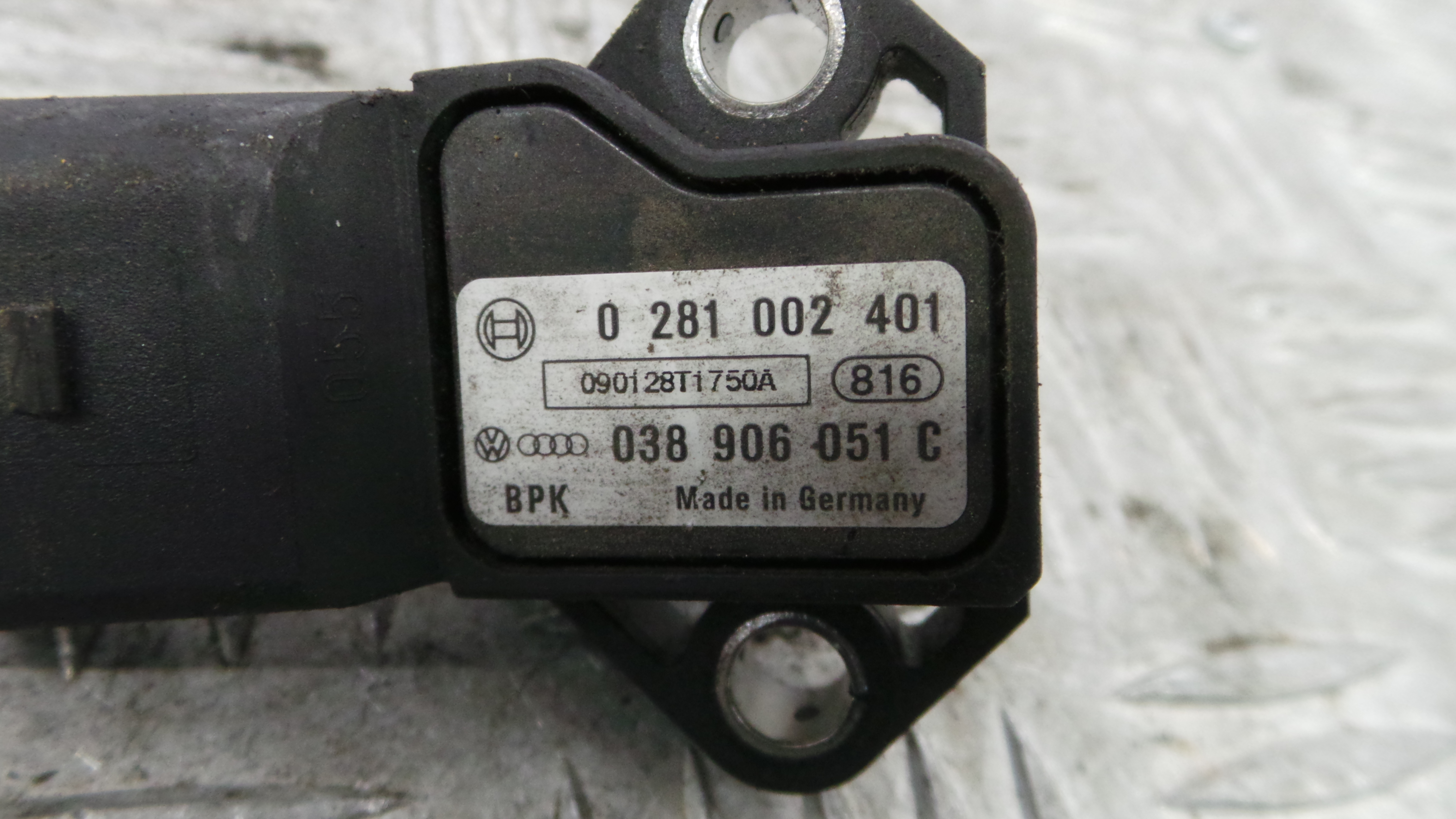 Sensor Pressão 038906051C - VW PASSAT B6 (3C2)-36441067