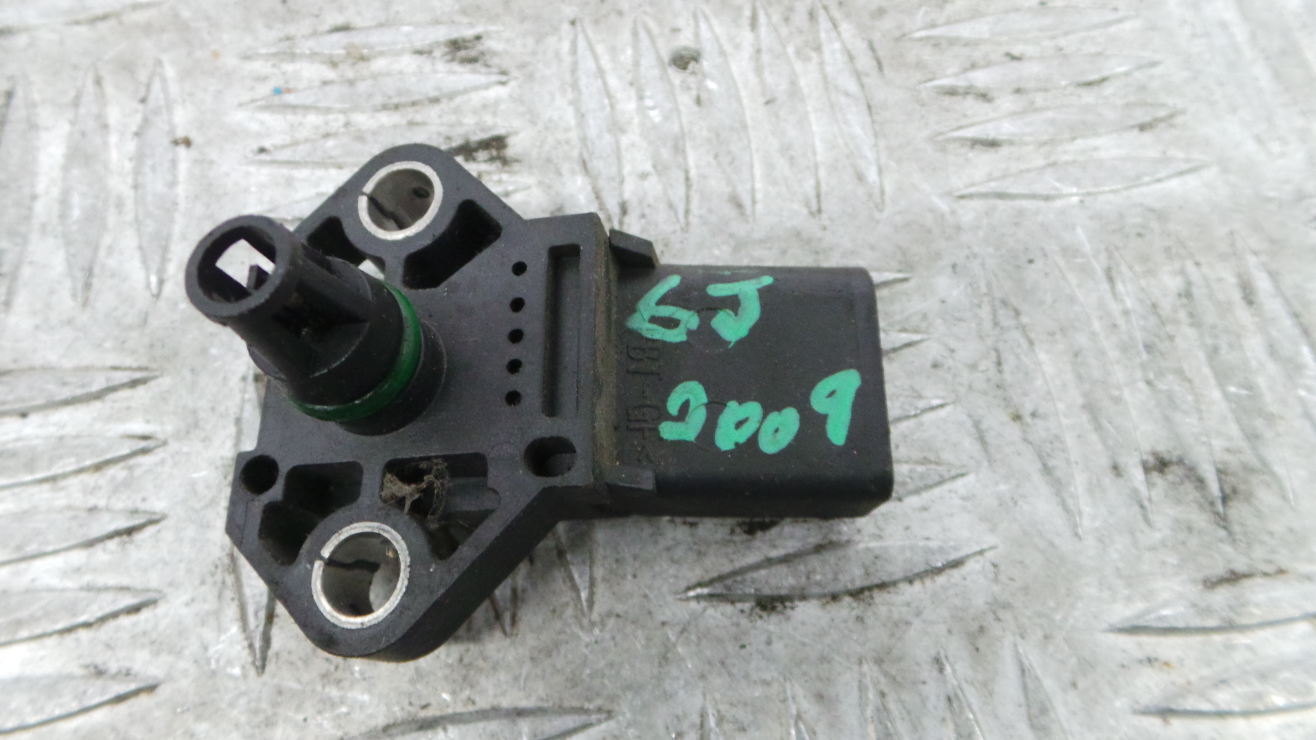 Sensor Pressão 038906051B - SEAT IBIZA IV (6J5, 6P1), IBIZA Mk IV (6J5, 6P1)-36441073