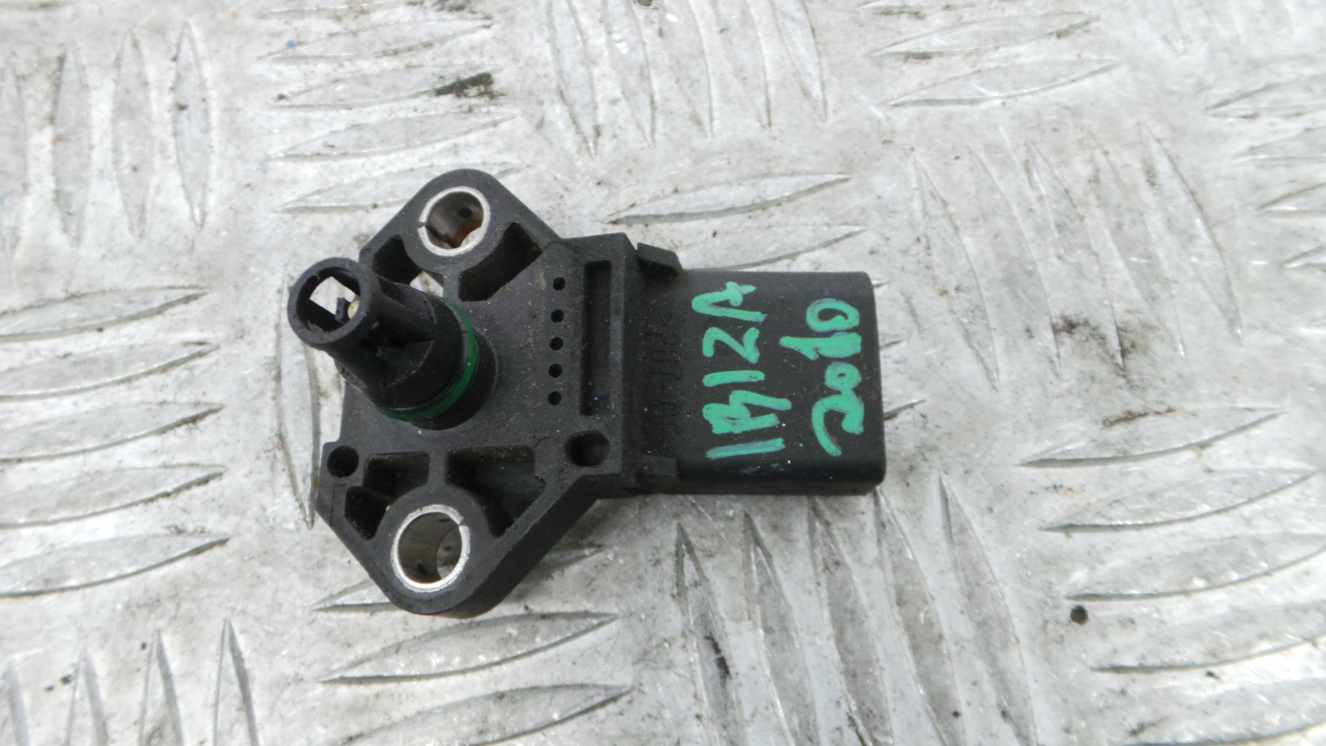 Sensor Pressão 038906051C - SEAT IBIZA IV (6J5, 6P1), IBIZA Mk IV (6J5, 6P1)-36441079