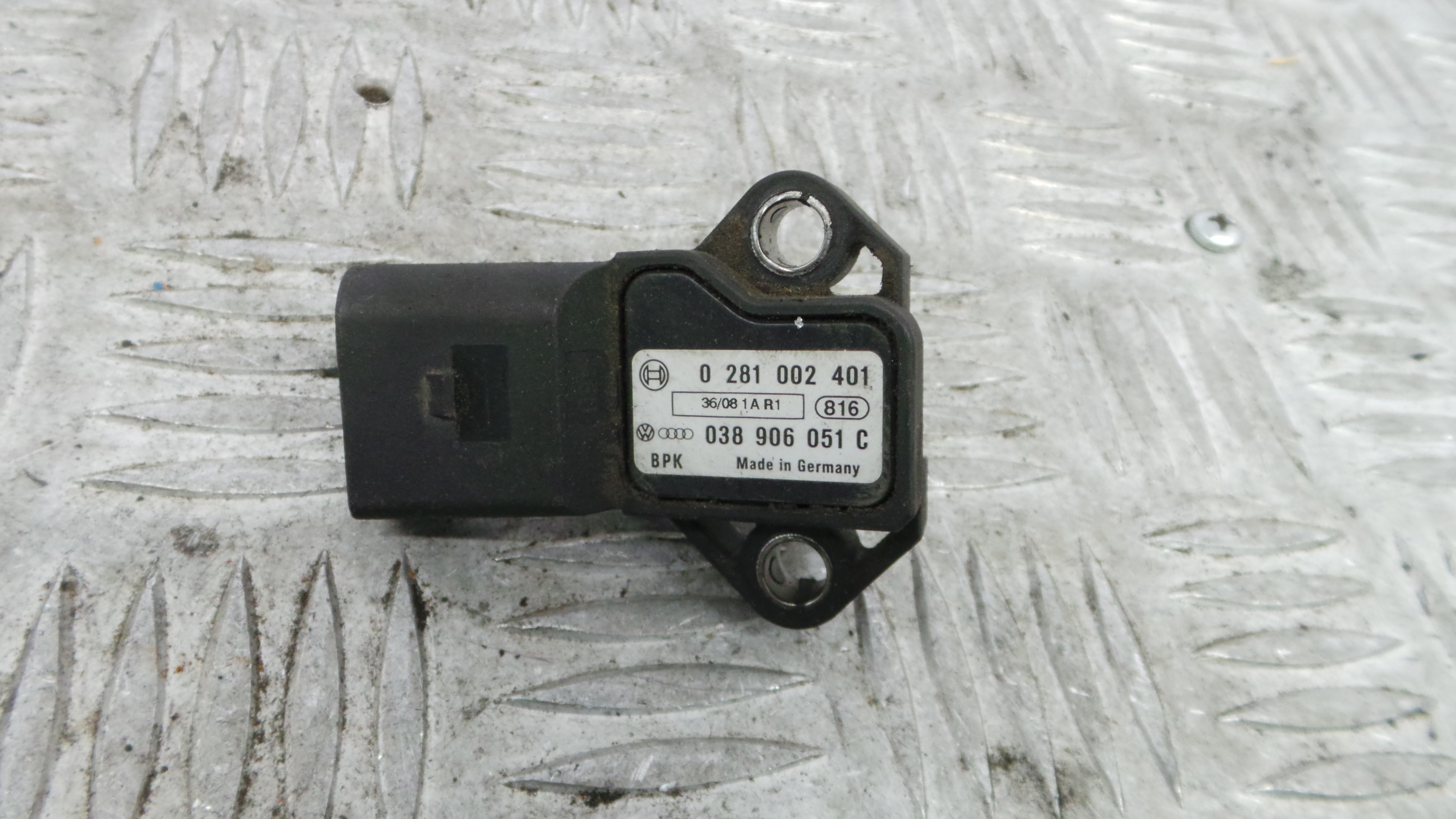 Sensor Pressão 038906051C - AUDI A3 (8P1)-36441092