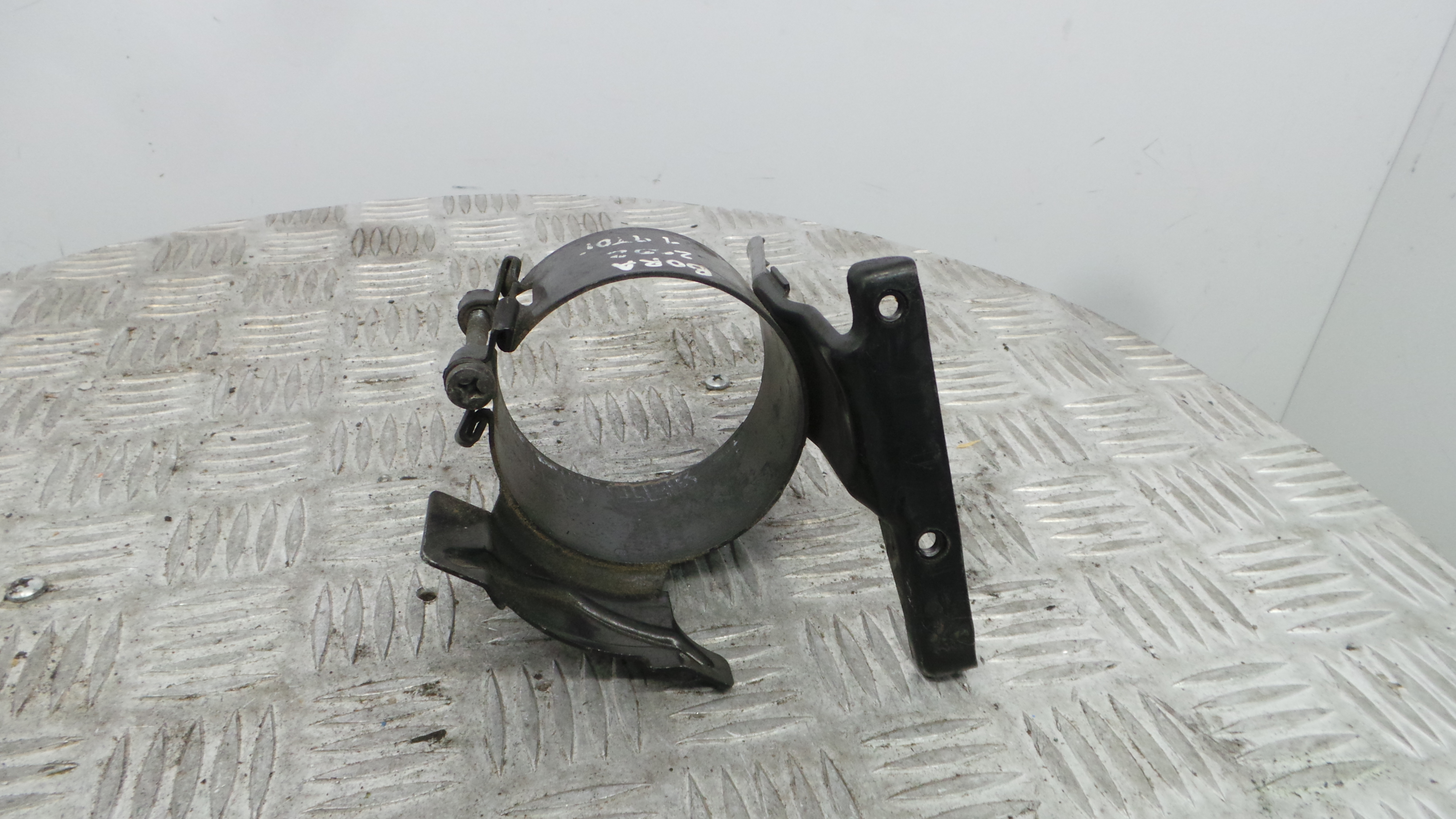 Suporte Filtro Combustivel 1M0127225 - VW BORA I (1J2)-36441128