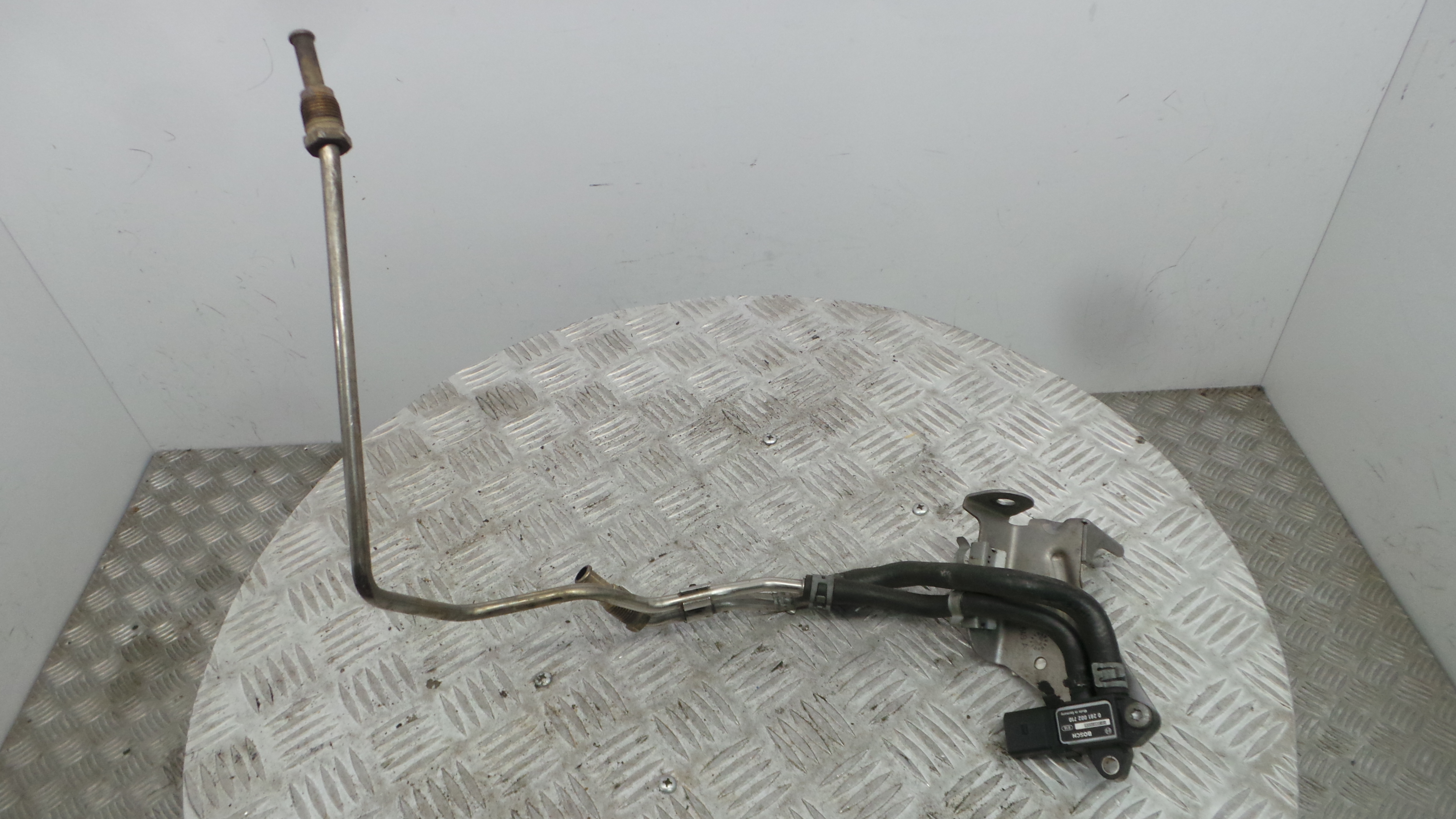 Sensor Pressão Dos Gases De Escape 0281002710 - SEAT IBIZA IV (6J5, 6P1), IBIZA Mk IV (6J5, 6P1)-36441140