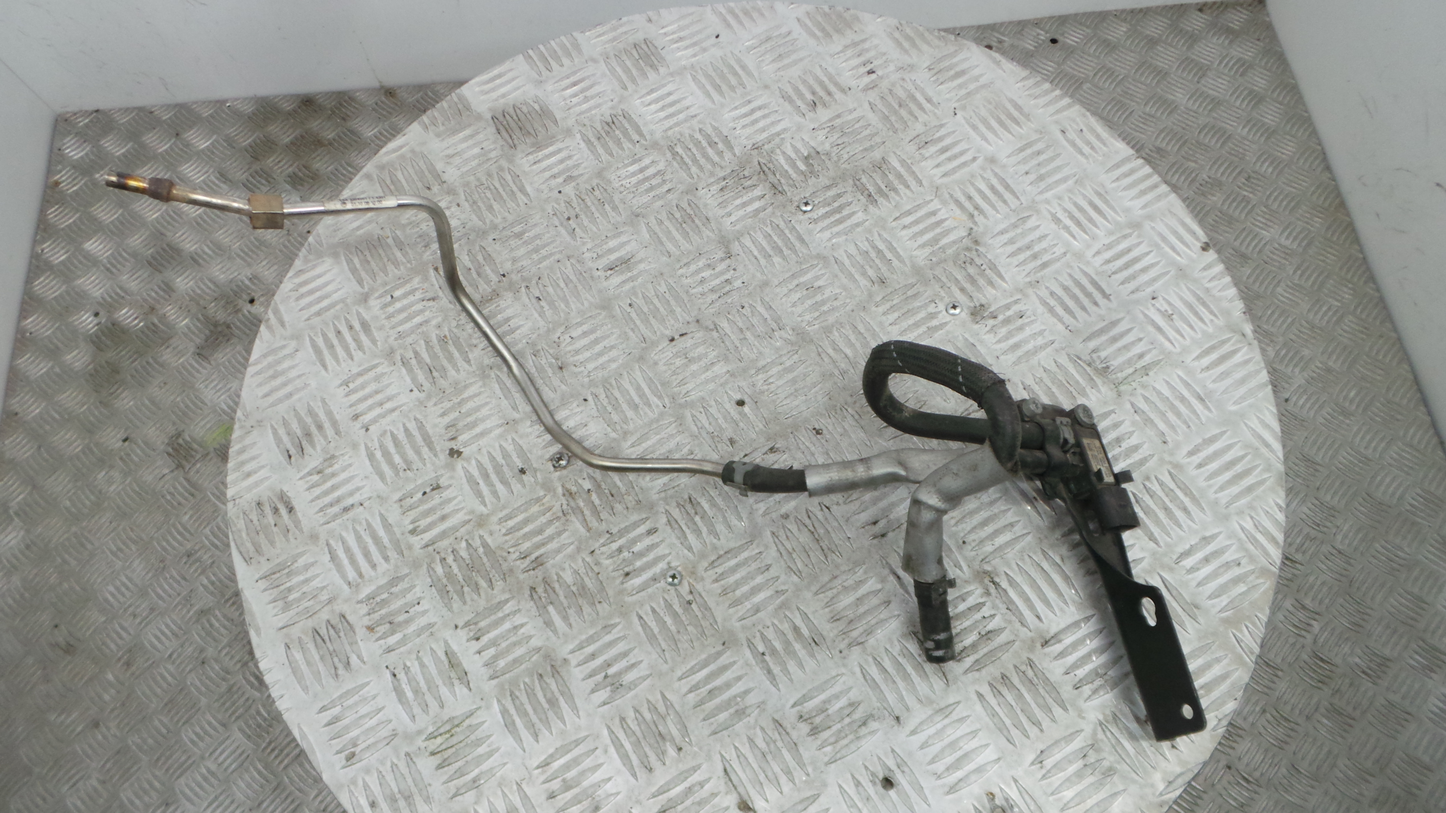 Sensor Pressão Dos Gases De Escape 076906051A - VW GOLF V (1K1)-36441144