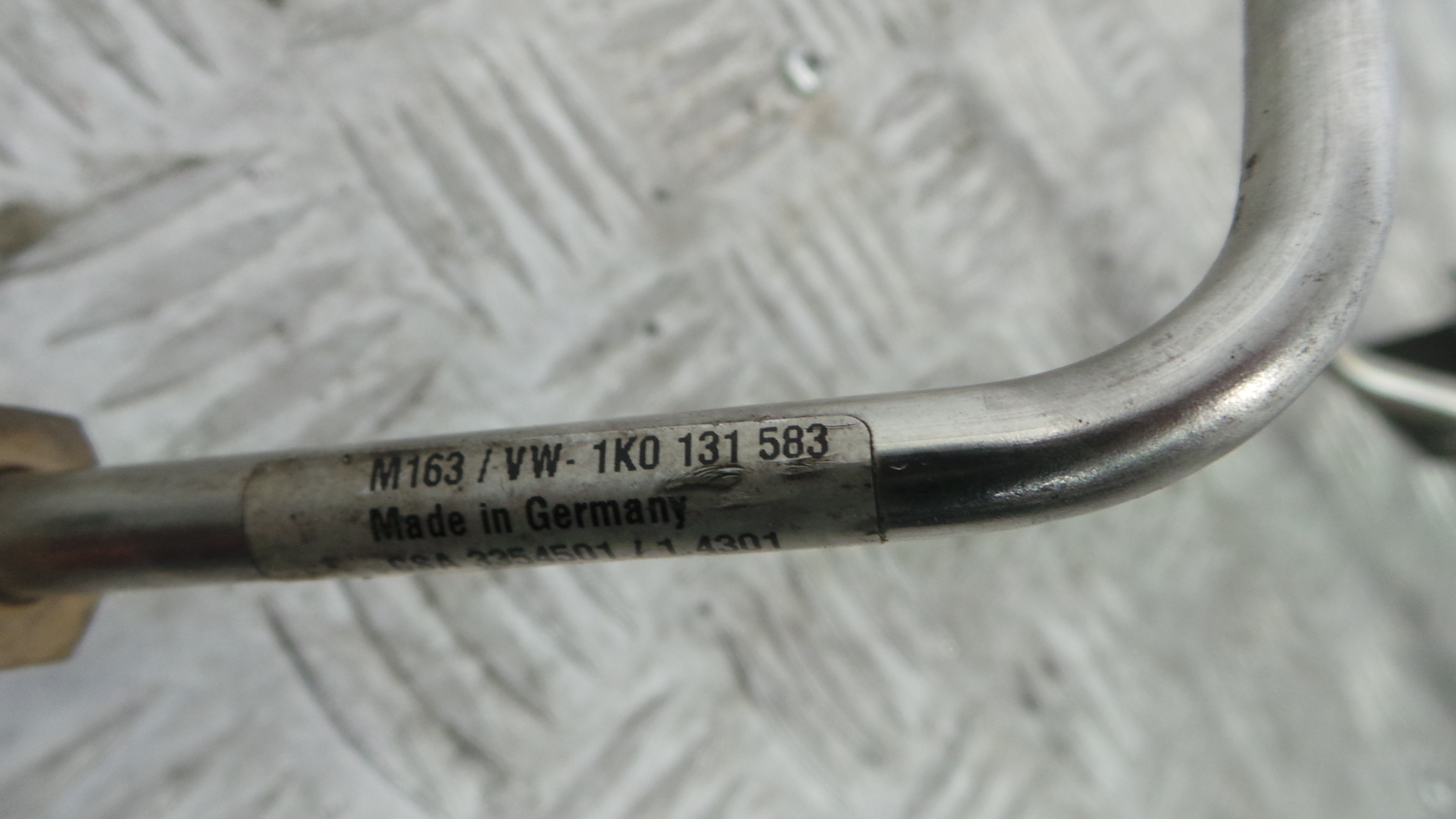 Sensor Pressão Dos Gases De Escape 076906051A - VW GOLF V (1K1)-36441144