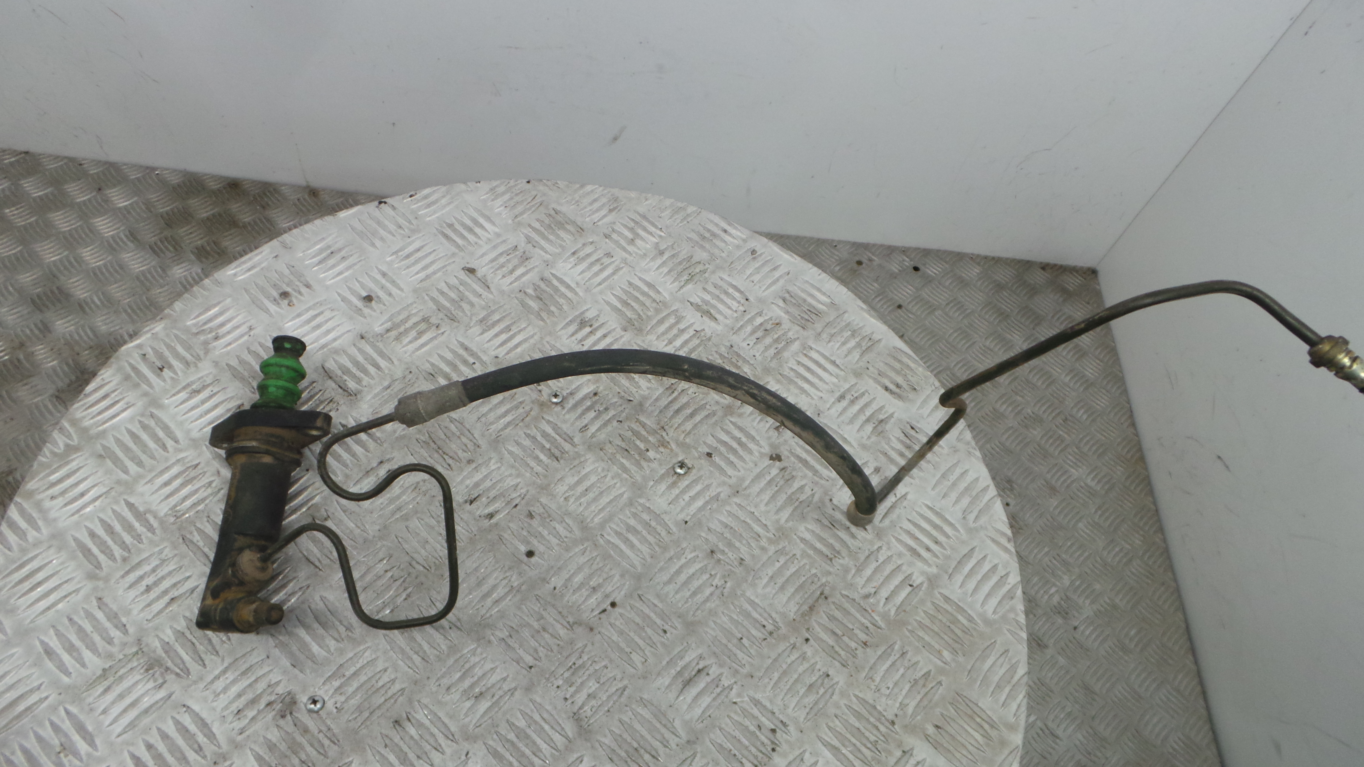 Cilindro Receptor De Embraiagem 1J0721261D - AUDI A3 (8L1)-36441167