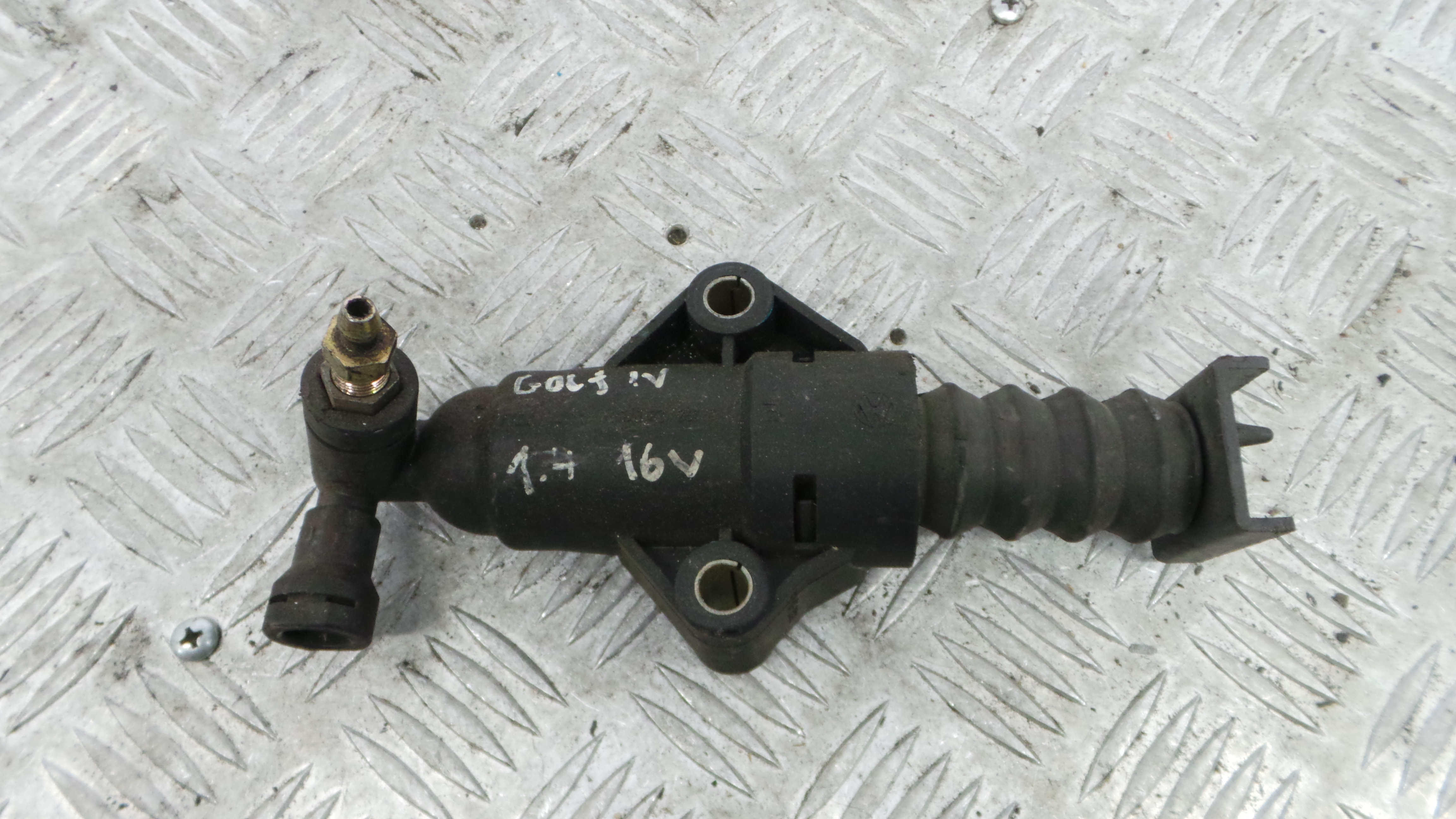 Cilindro Receptor De Embraiagem 1J0721261F - VW GOLF IV (1J1), GOLF Mk IV (1J1)-36441170