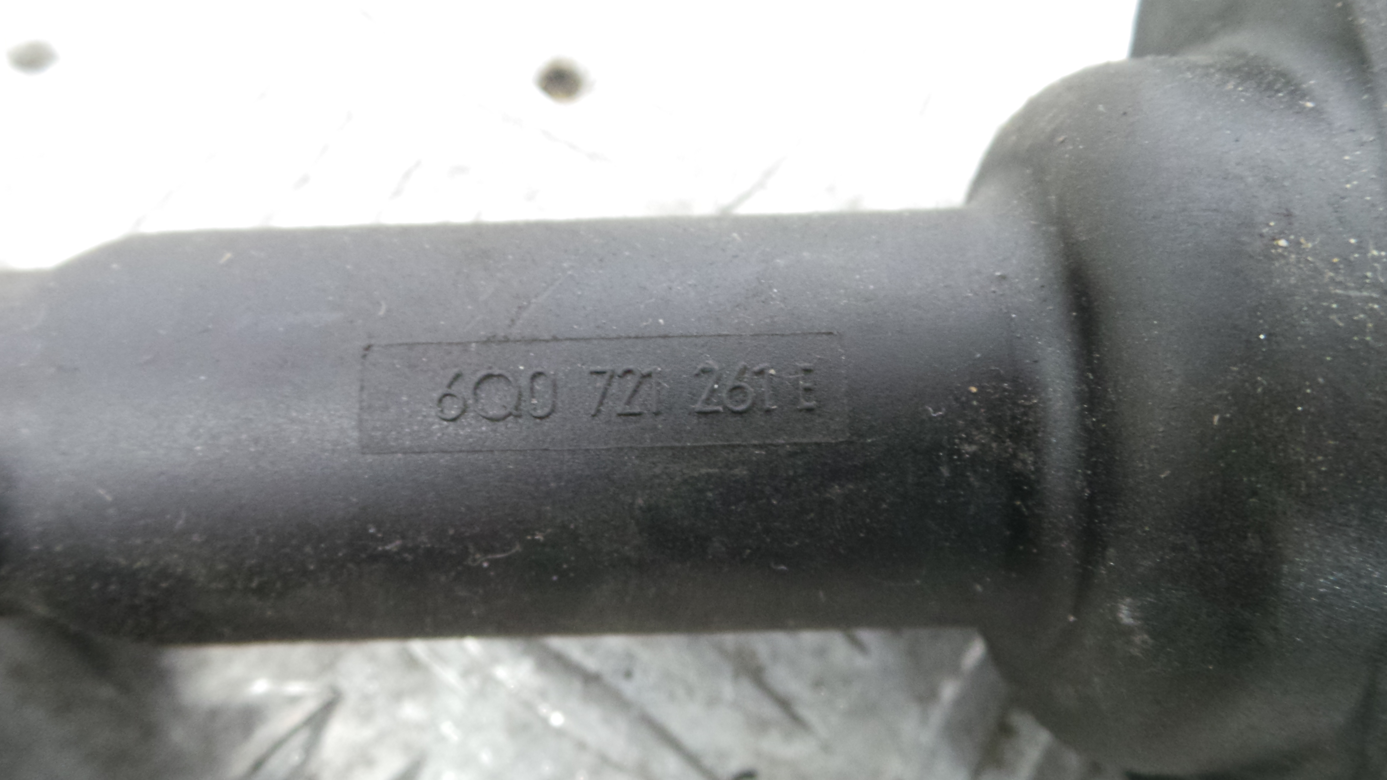 Cilindro Receptor De Embraiagem 6Q0721261E - SEAT IBIZA IV (6J5, 6P1), IBIZA Mk IV (6J5, 6P1)-36441179