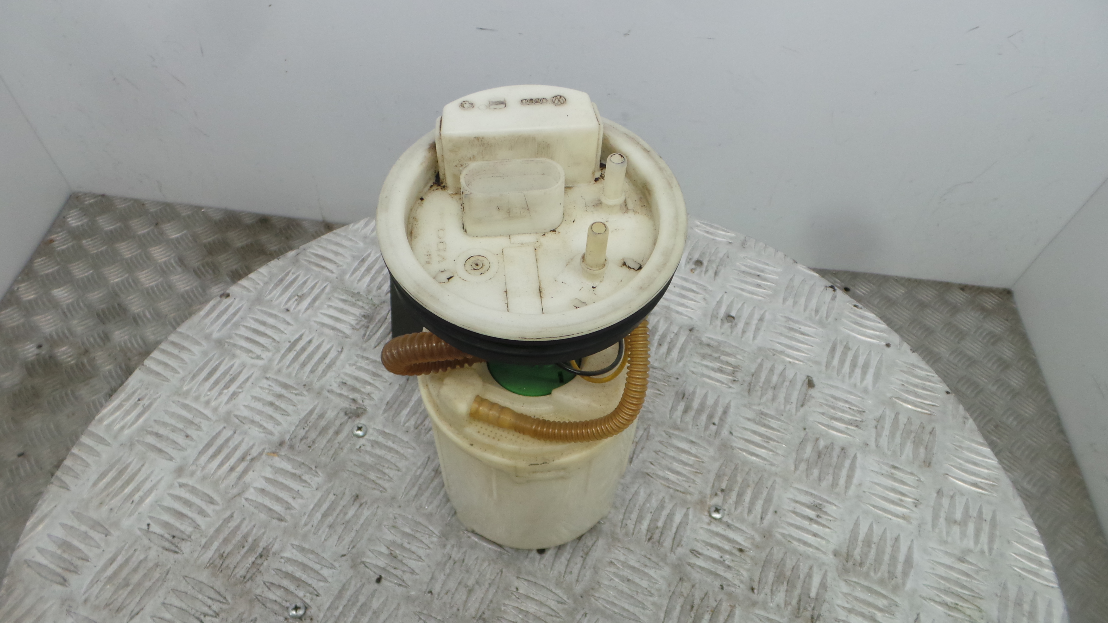 Boia do Combustível 1J0919087J - VW GOLF IV (1J1), GOLF Mk IV (1J1)-36441201