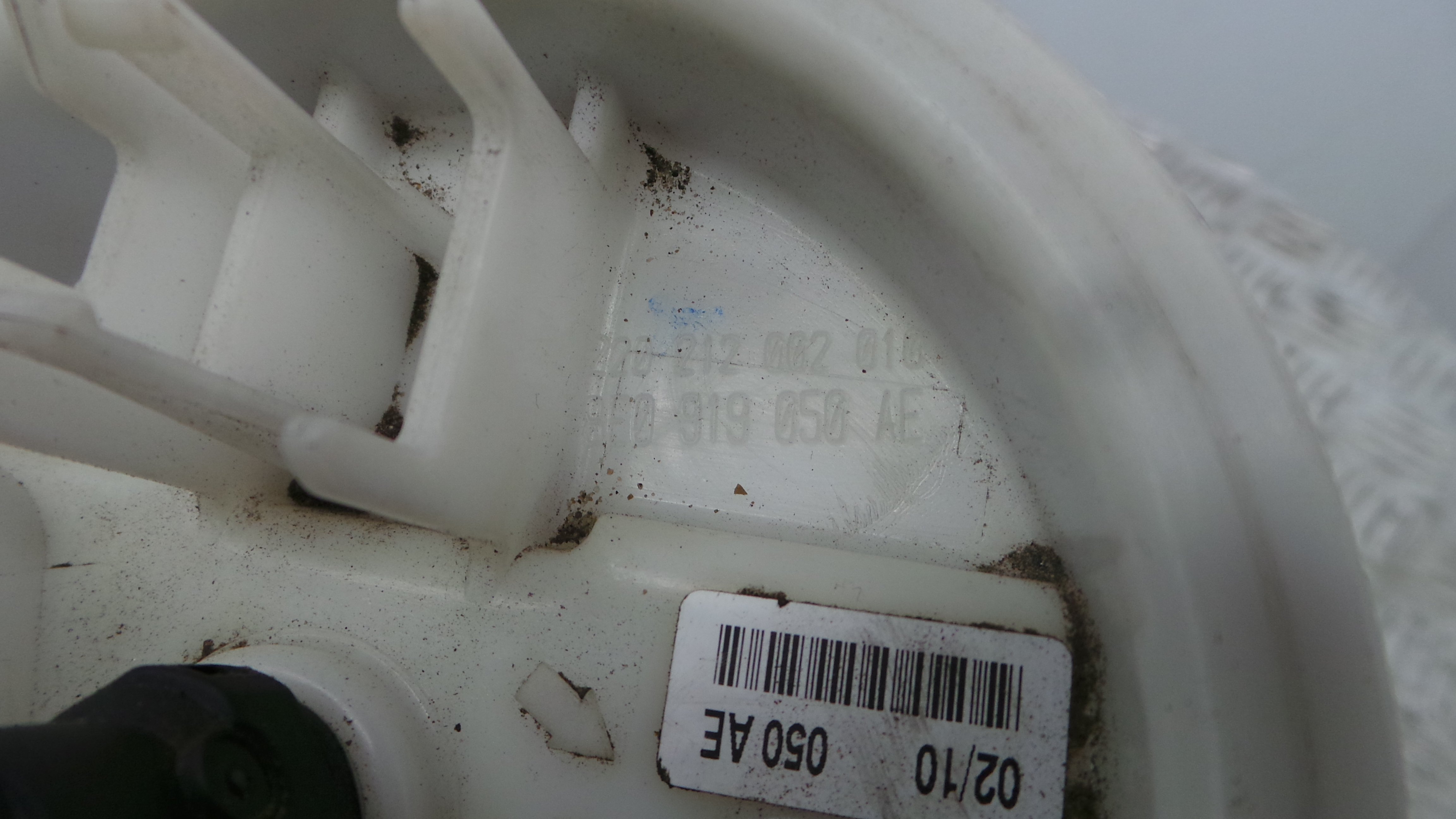 Boia do Combustível 8E0919050AE - AUDI A4 B7 (8EC)-36441225