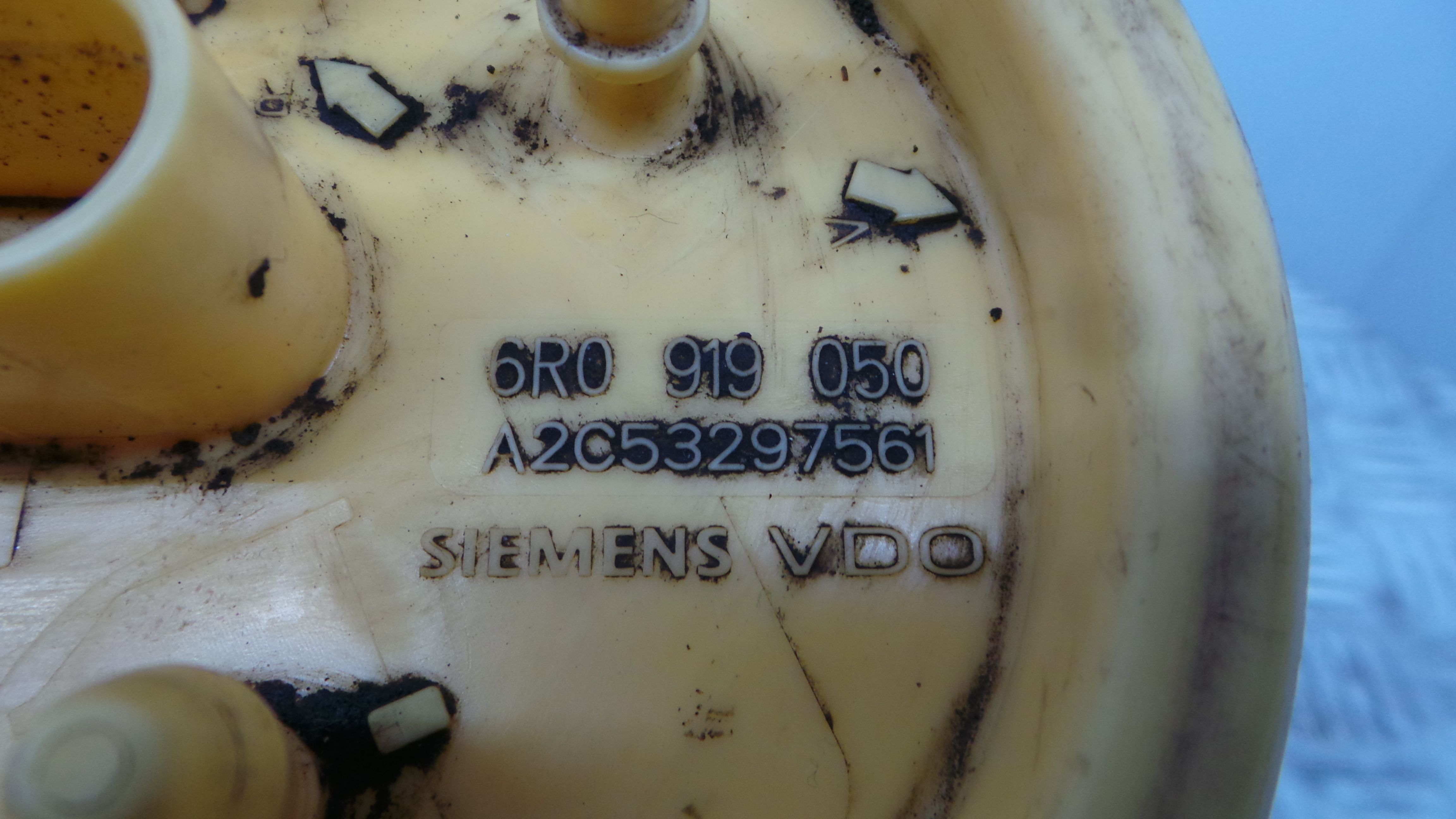 Boia do Combustível 6R0919050 - SEAT IBIZA IV (6J5, 6P1), IBIZA Mk IV (6J5, 6P1)-36441231