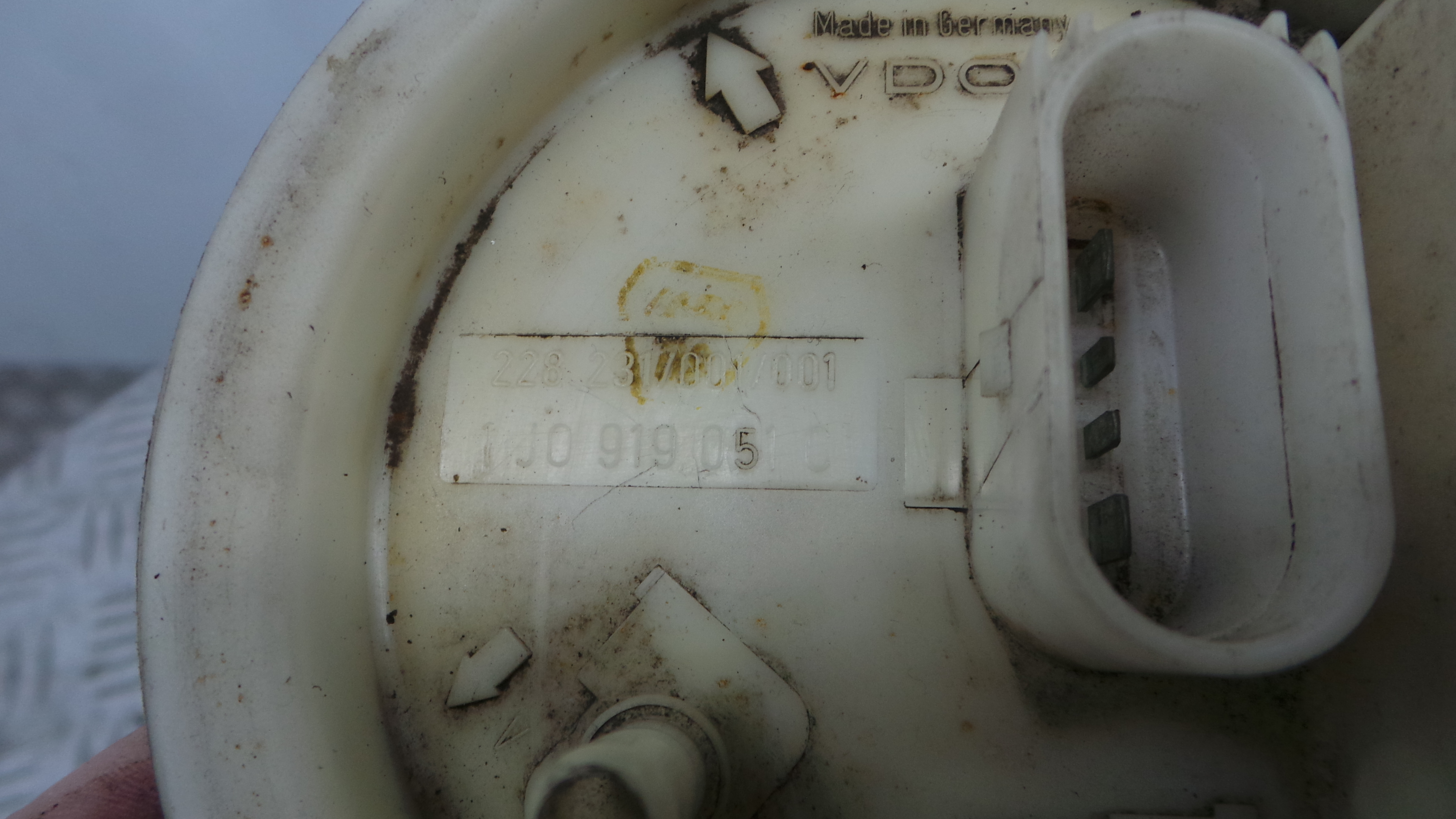 Boia do Combustível 1J0919051C - AUDI A3 (8L1)-36441237