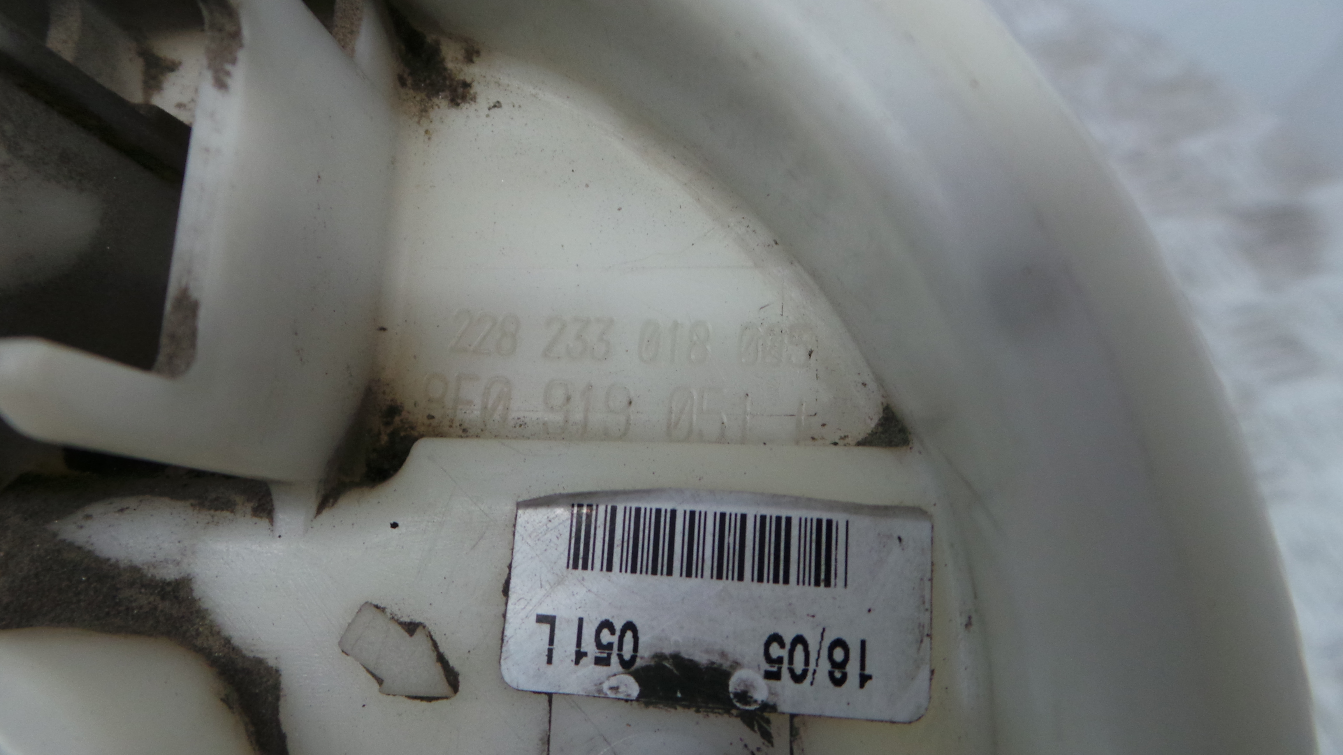 Boia do Combustível 8E0919051C - AUDI A4 B6 (8E2)-36441240