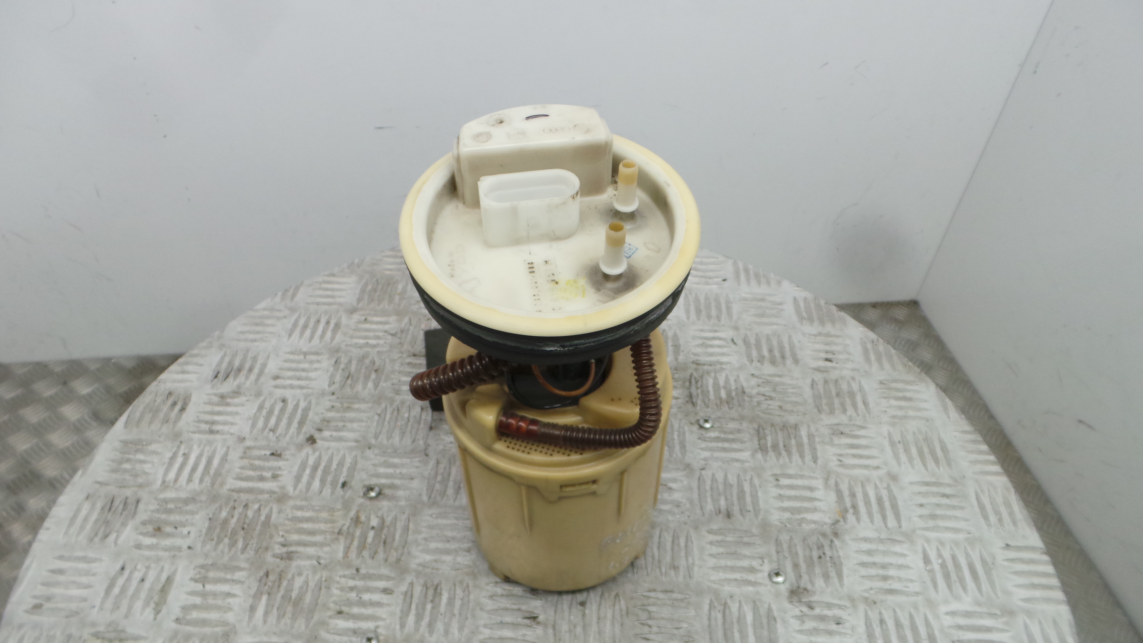 Boia do Combustível 1J0919051H - VW GOLF IV (1J1), GOLF Mk IV (1J1)-36441249