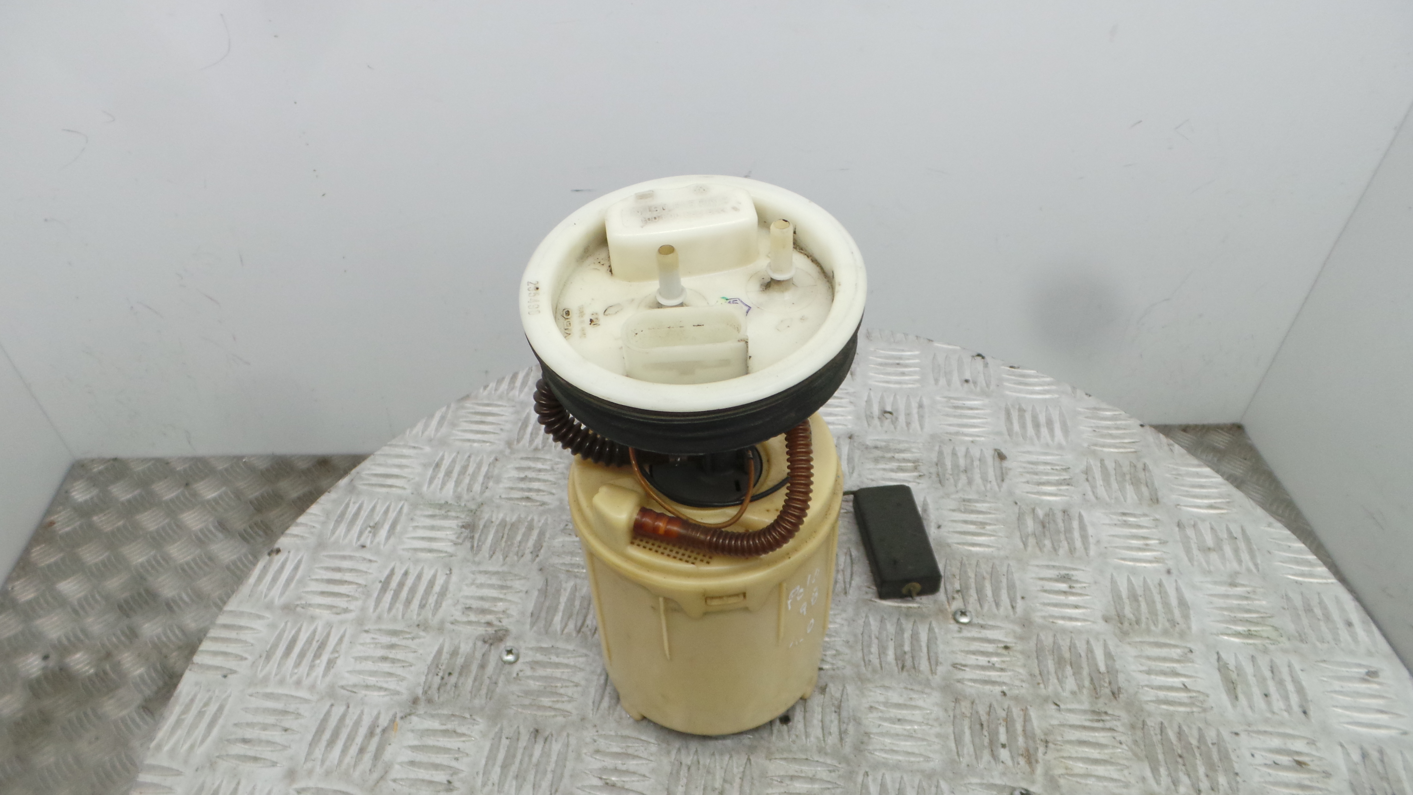 Boia do Combustível 6N0919051N - VW POLO III (6N1)-36441255