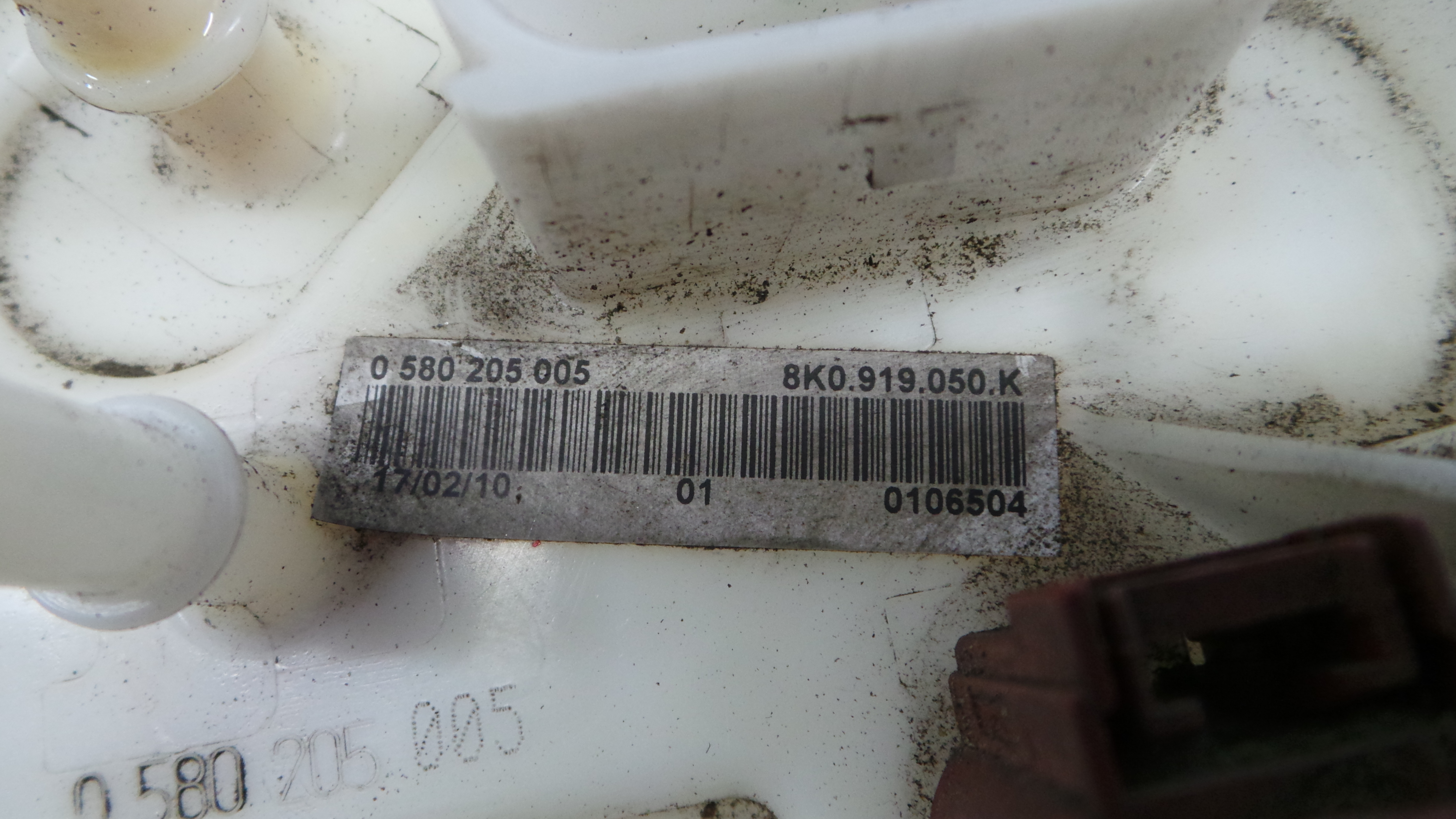 Boia do Combustível 8K0919050K - AUDI A4 B6 (8E2)-36441372