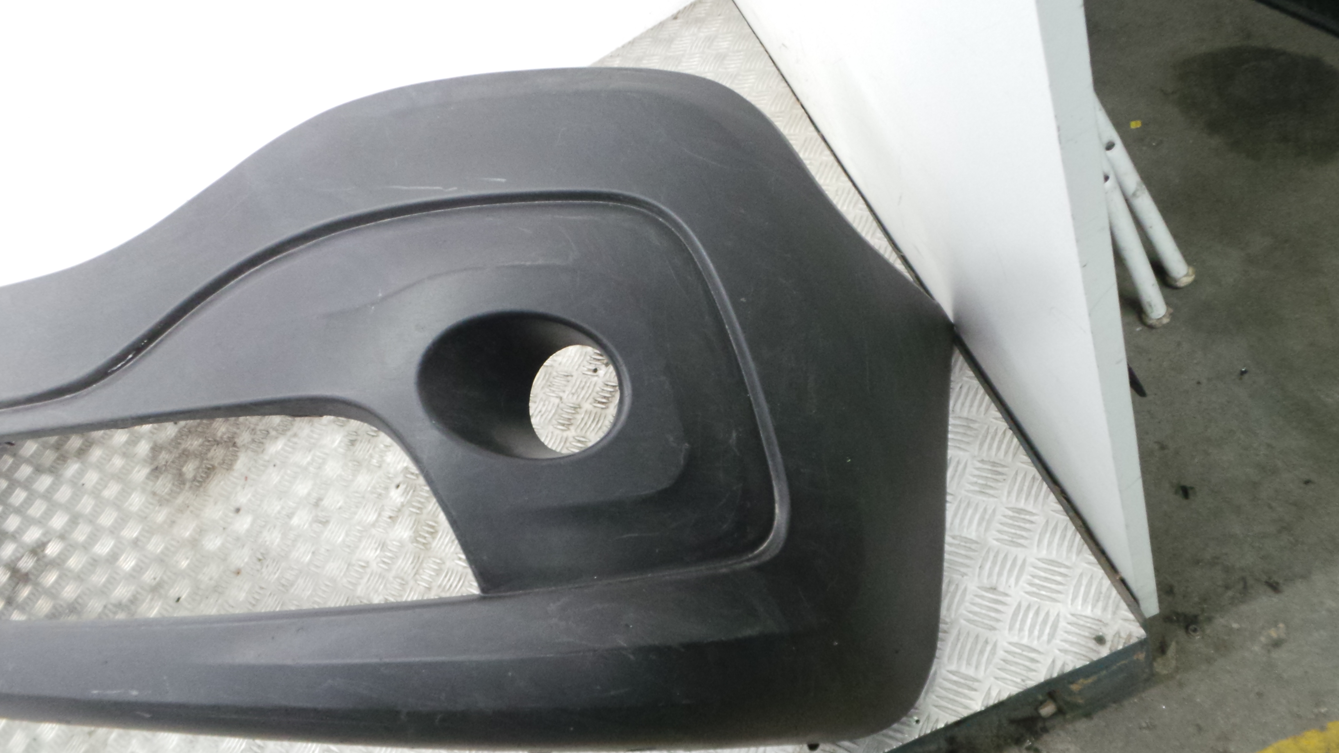 Para Choques Frente 620223380R - RENAULT TRAFIC III Caixa (FG_)-36451848