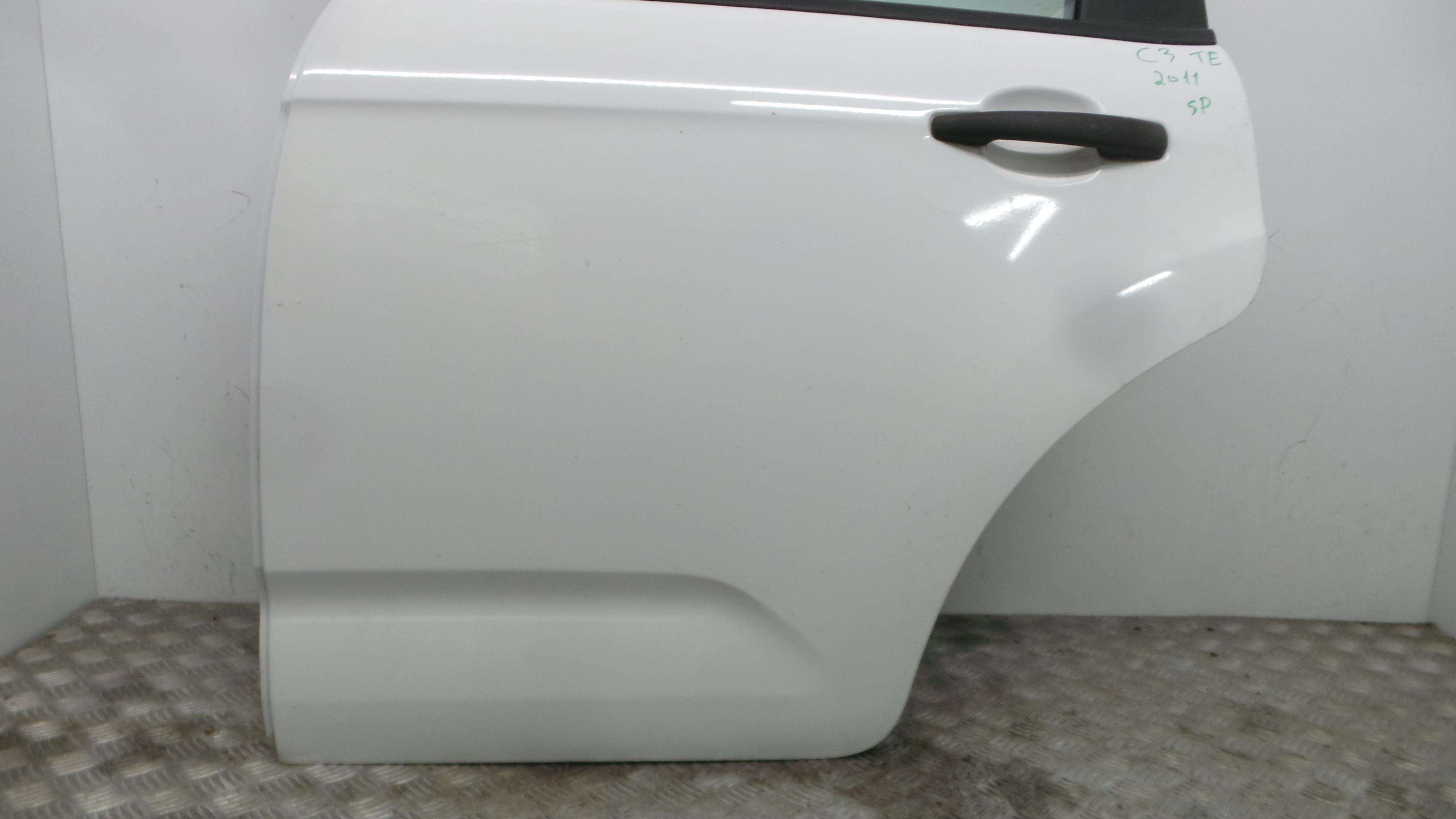 Porta Trás Esq 9002CC - CITROËN C3 II (SC_)-36451899