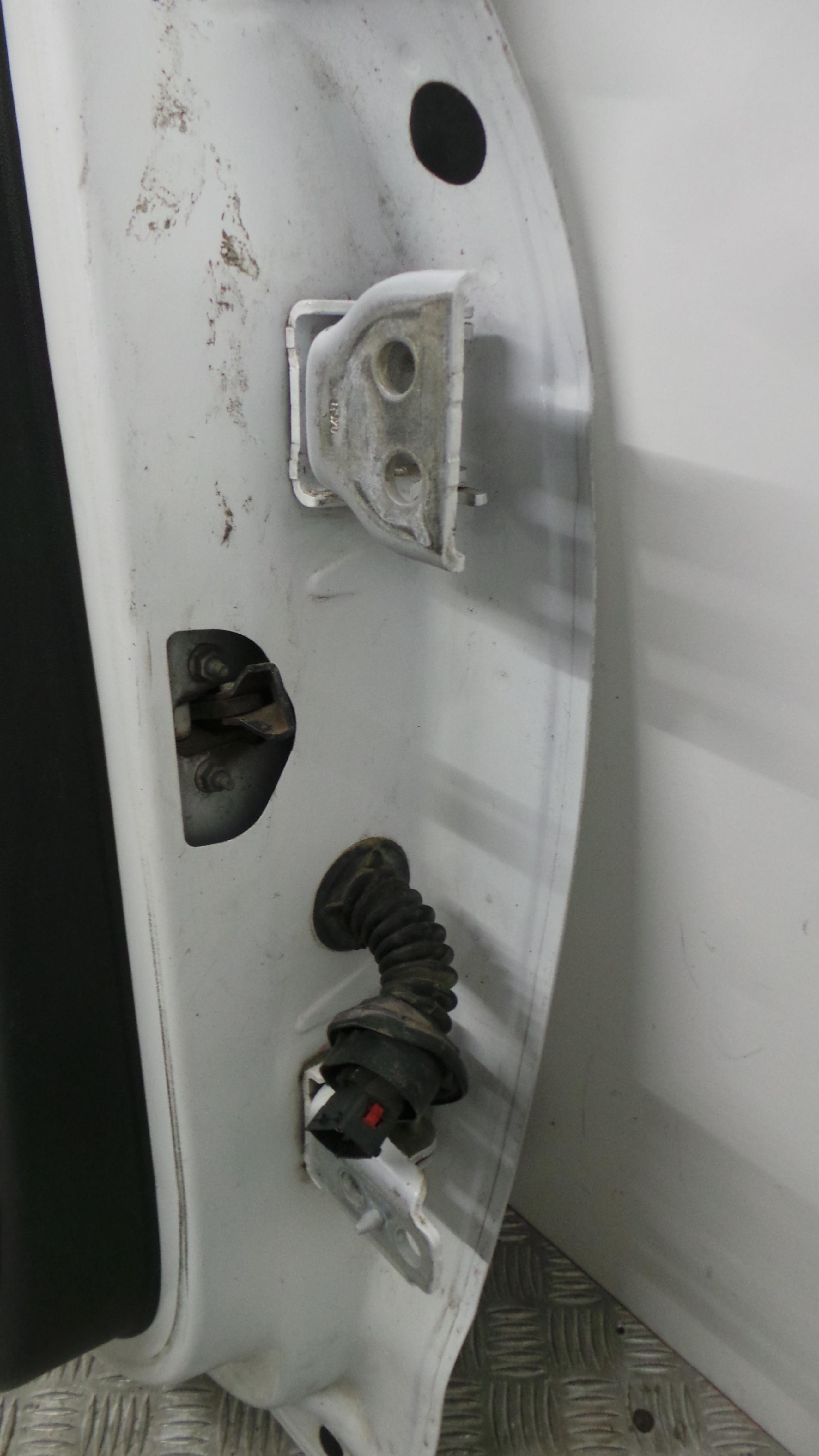 Porta Trás Esq 9002CC - CITROËN C3 II (SC_)-36451899