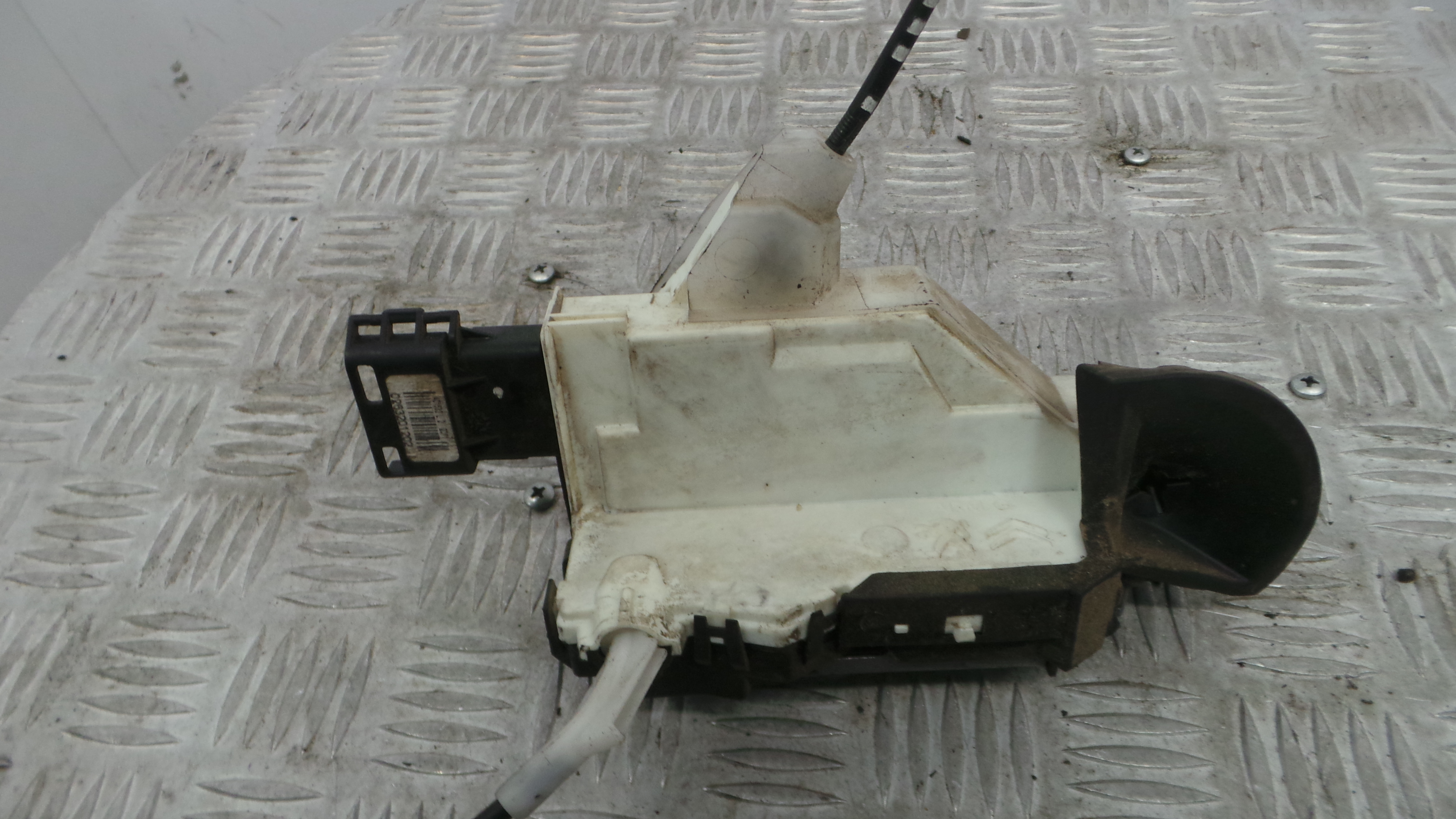 Fecho da Porta Frente Esq 732306 - CITROËN C3 II (SC_)-37076832