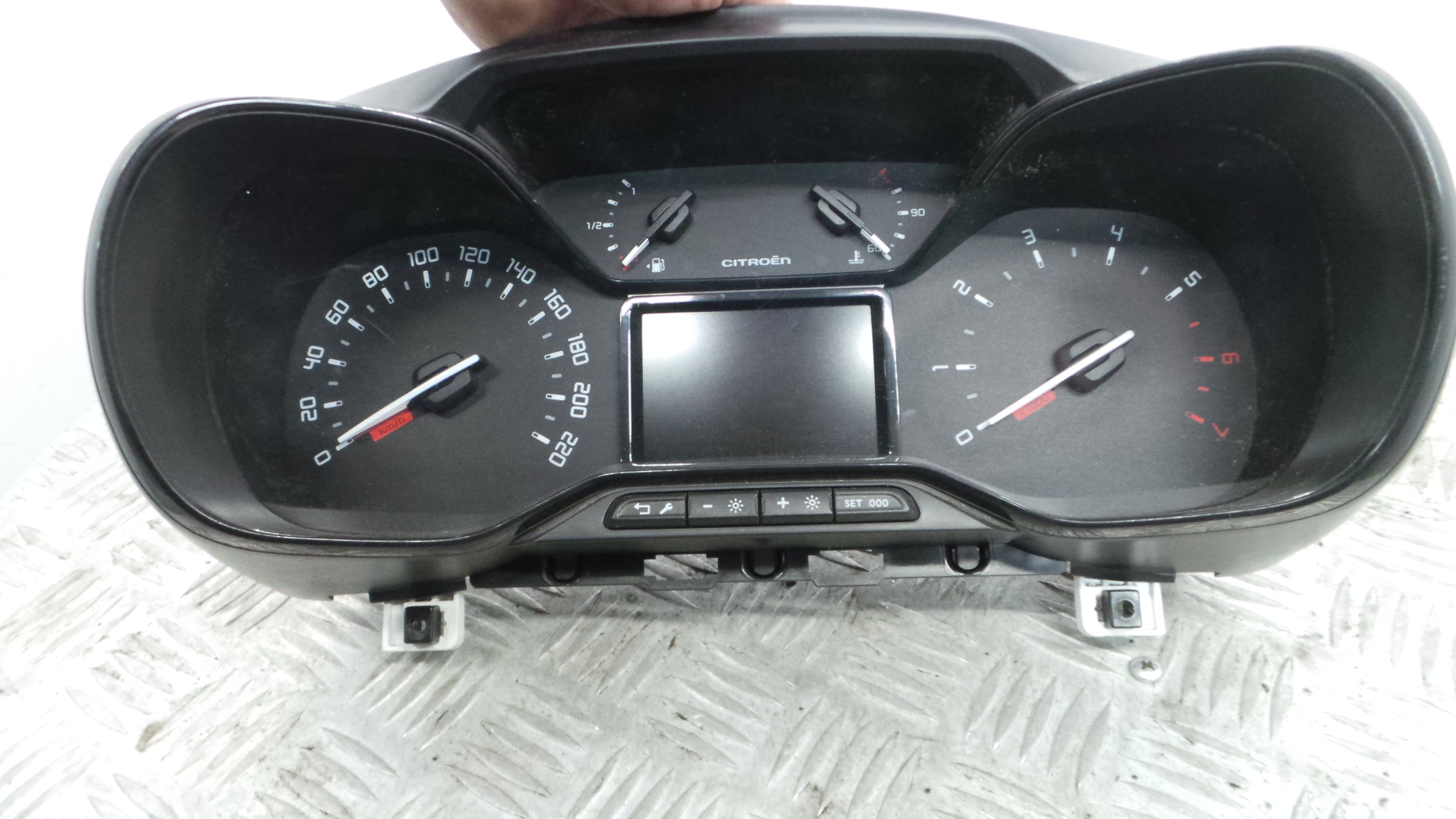 Quadrante 9813361380 - CITROËN C3 III Van (SX_, SY_)-36455039