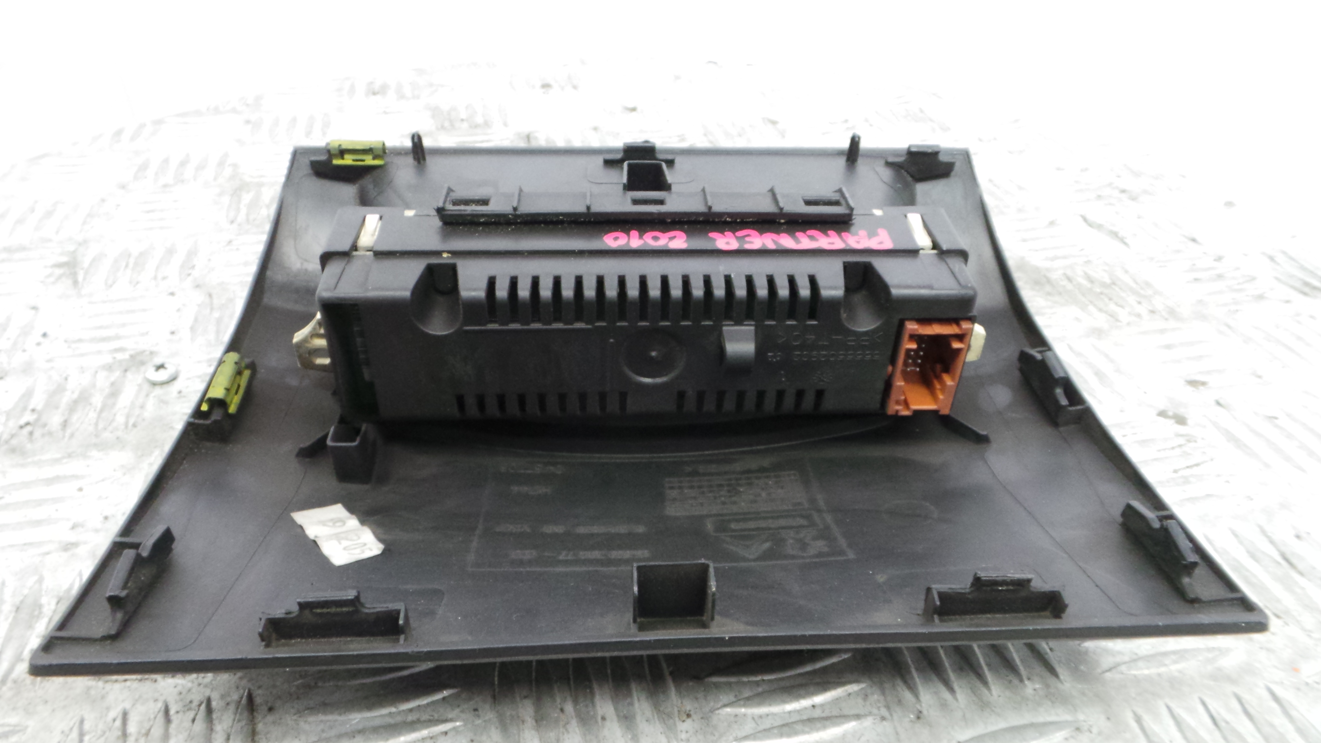 Display 8231LG - PEUGEOT PARTNER Caixa/monovolume (5_, G_), PARTNER Van (5_, G_), RANCH Caixa/monovo-36459090