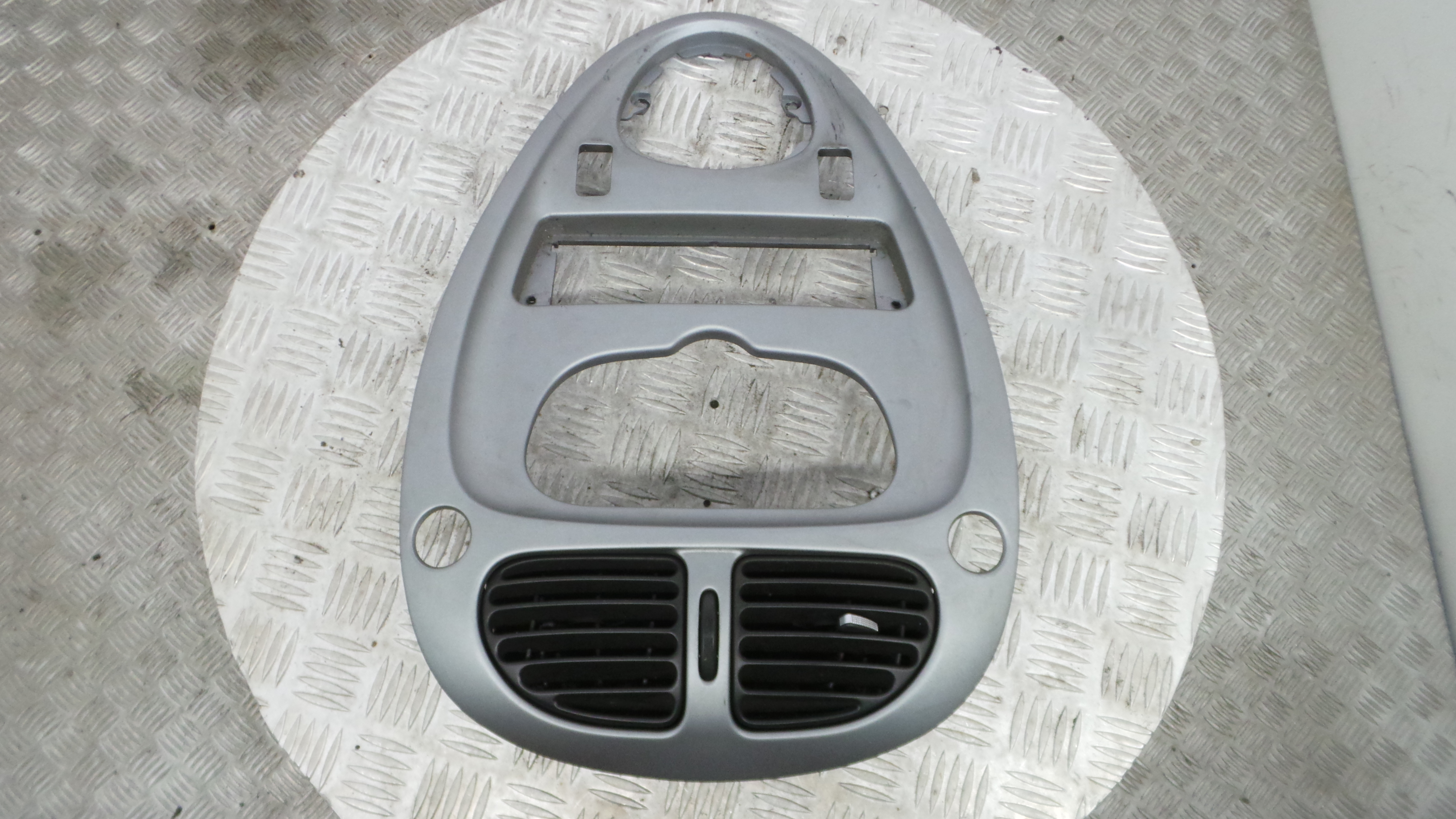 Aro Consola Central 9631315877 - CITROËN XSARA PICASSO (N68)-36459171 Aro Consola Central 9631315877 - CITROËN XSARA PICASSO (N68)-36459171