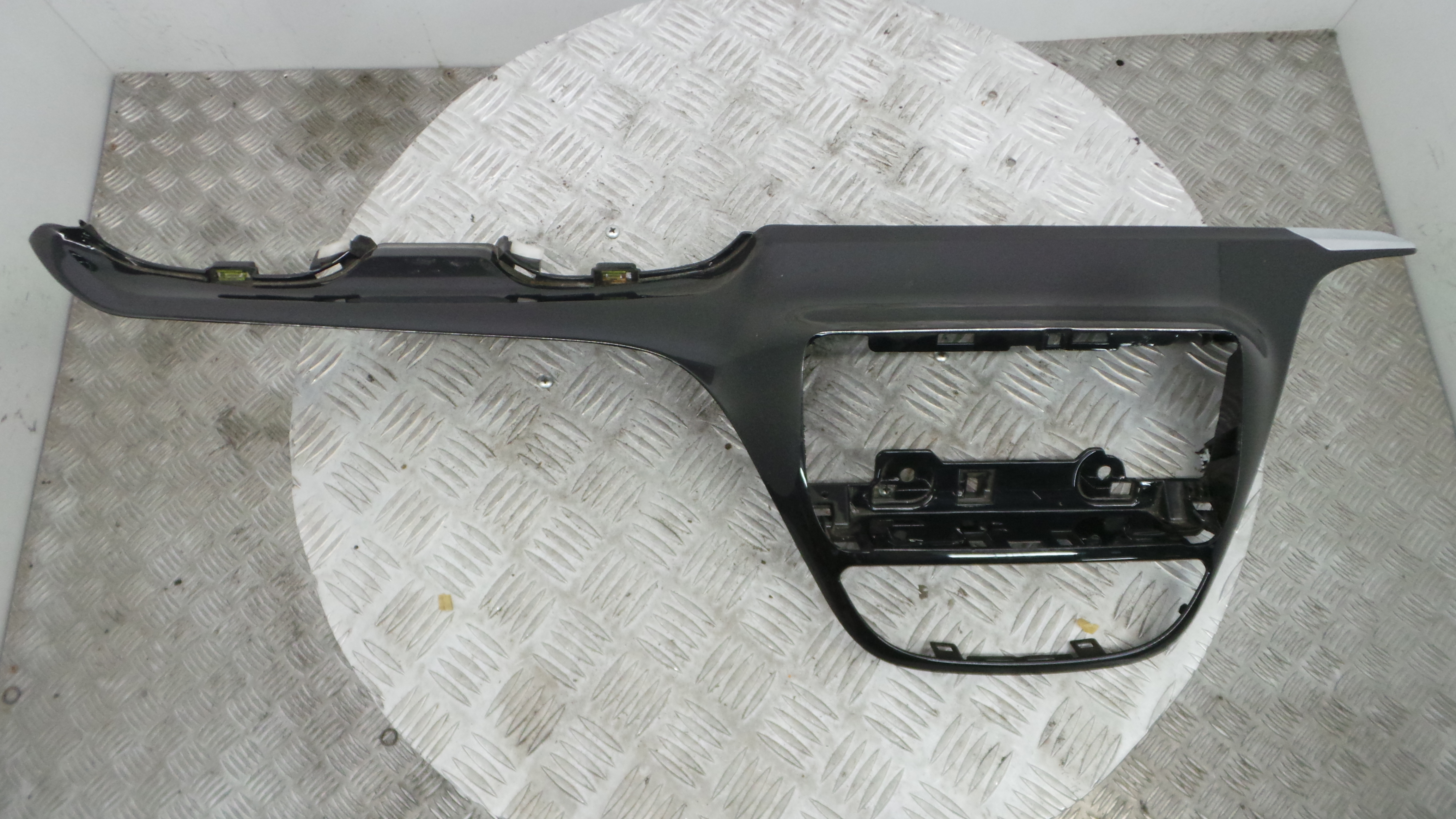 Tablier 9673830077 - PEUGEOT 208 I (CA_, CC_)-36459178