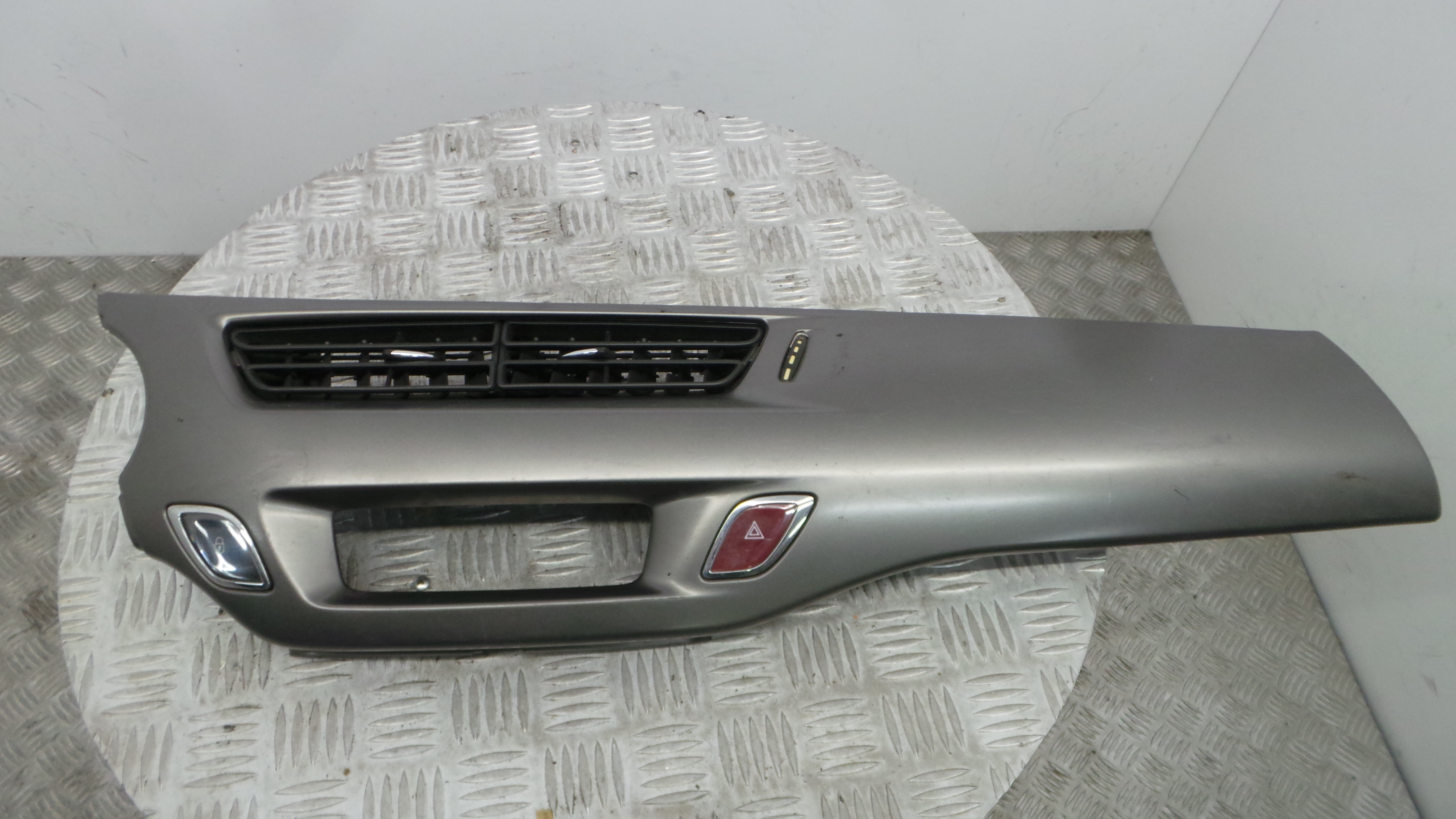 Tablier 9685748777 - CITROËN C3 II (SC_)-36461704