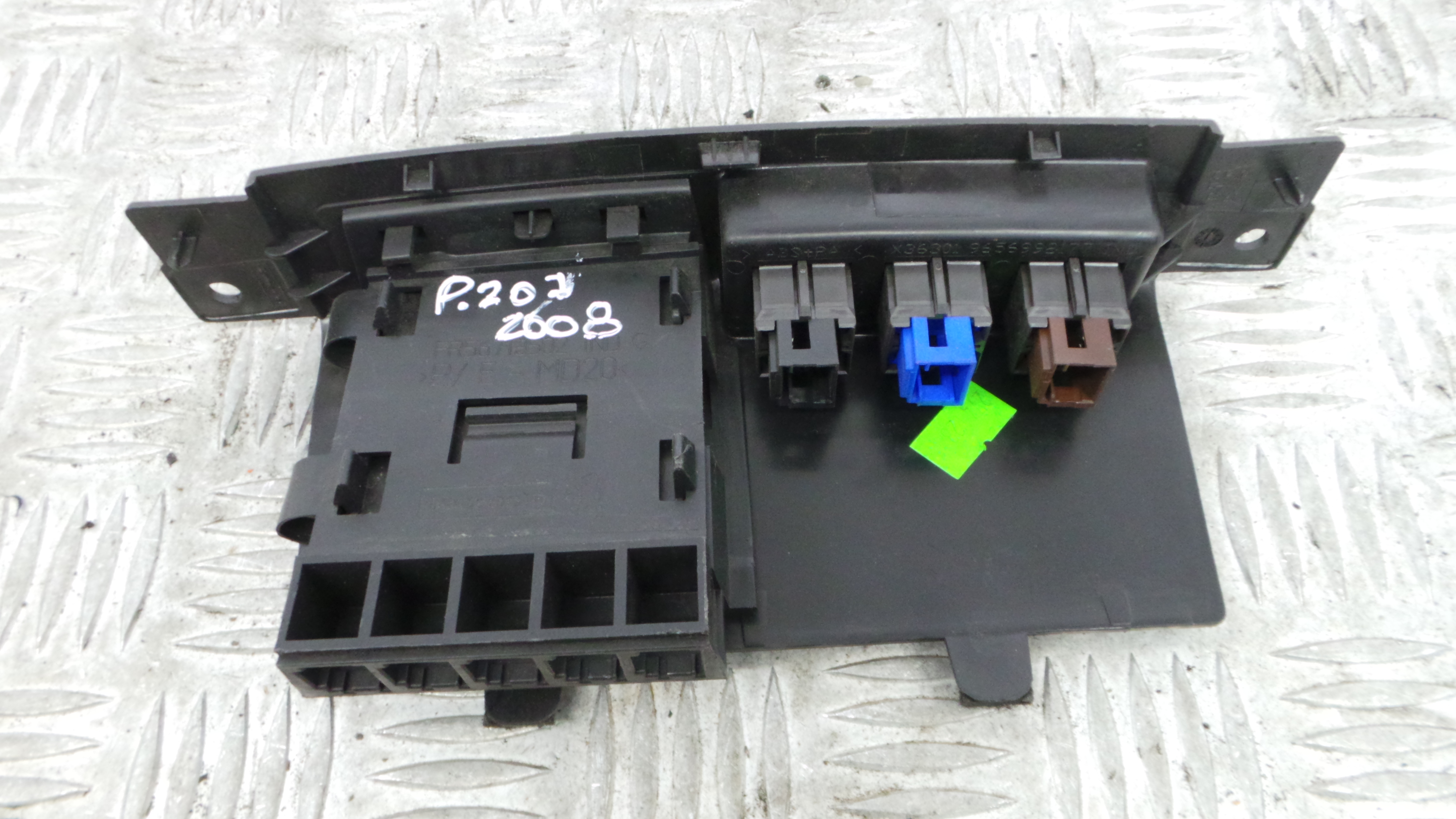 Botões da Consola 9656992177 - PEUGEOT 207 (WA_, WC_), 207/207+ (WA_, WC_)-36461745