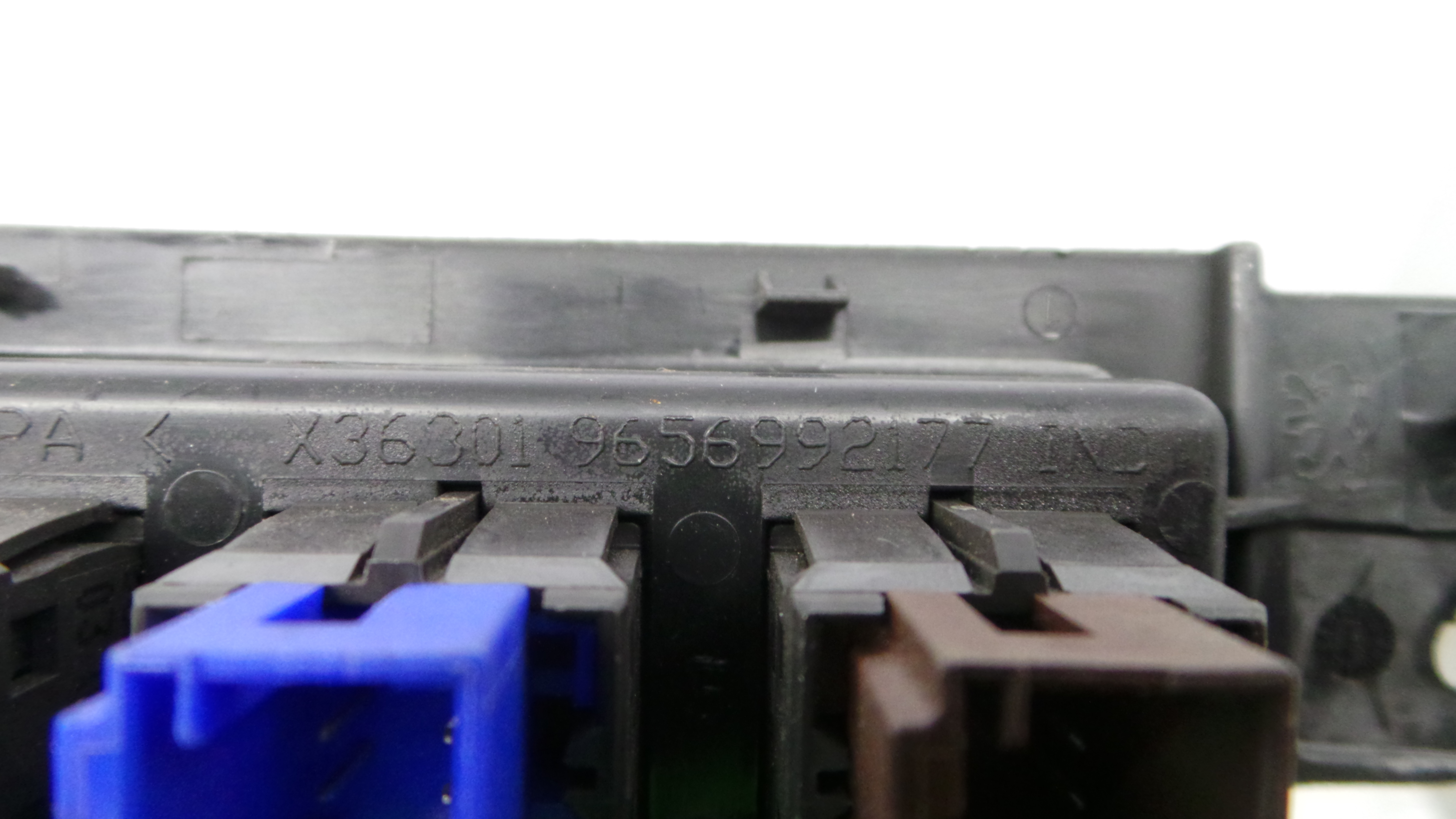 Botões da Consola 9656992177 - PEUGEOT 207 (WA_, WC_), 207/207+ (WA_, WC_)-36461745