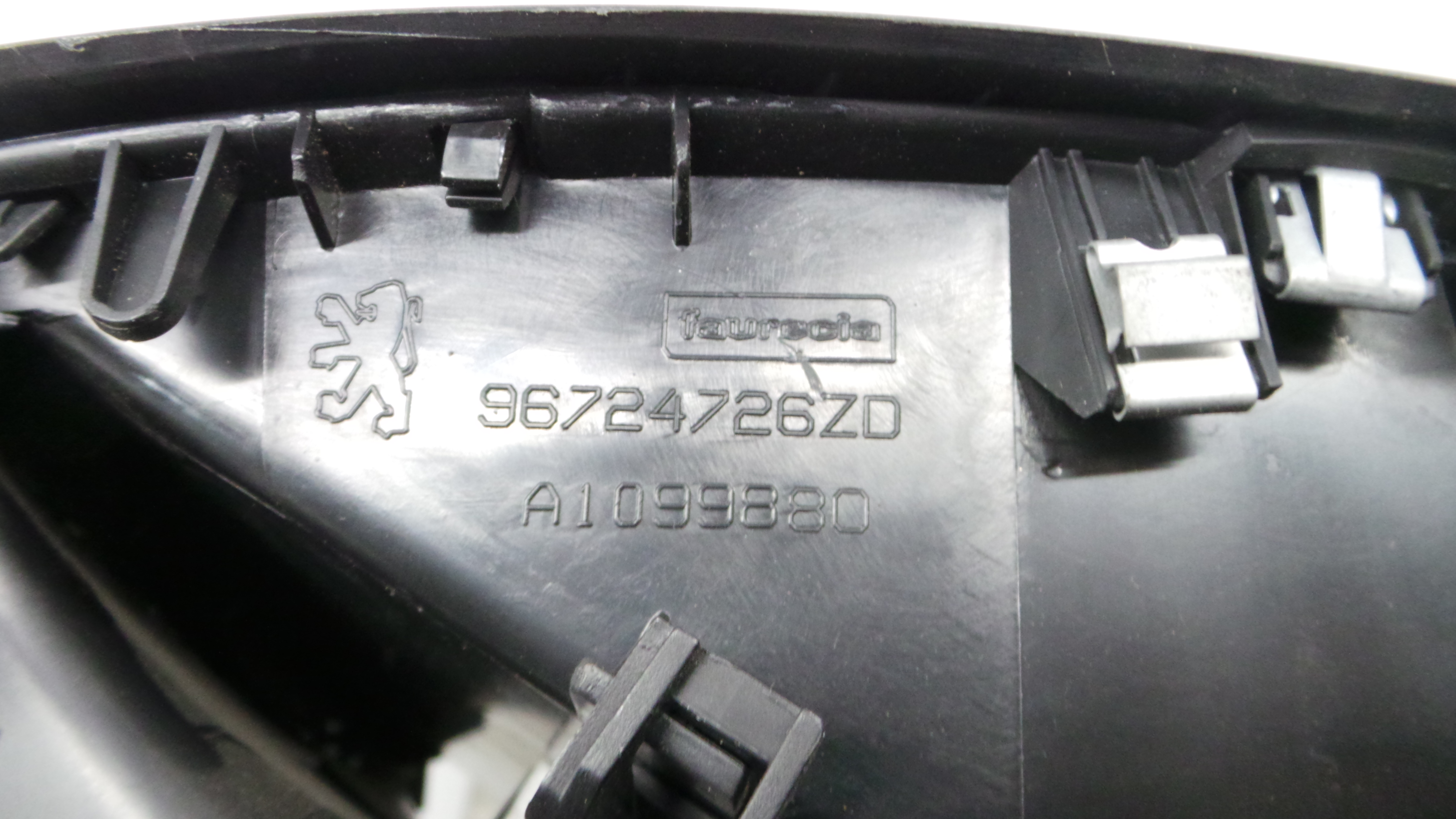 Consola central Tablier  96724726ZD - PEUGEOT 207 (WA_, WC_), 207/207+ (WA_, WC_)-36462033