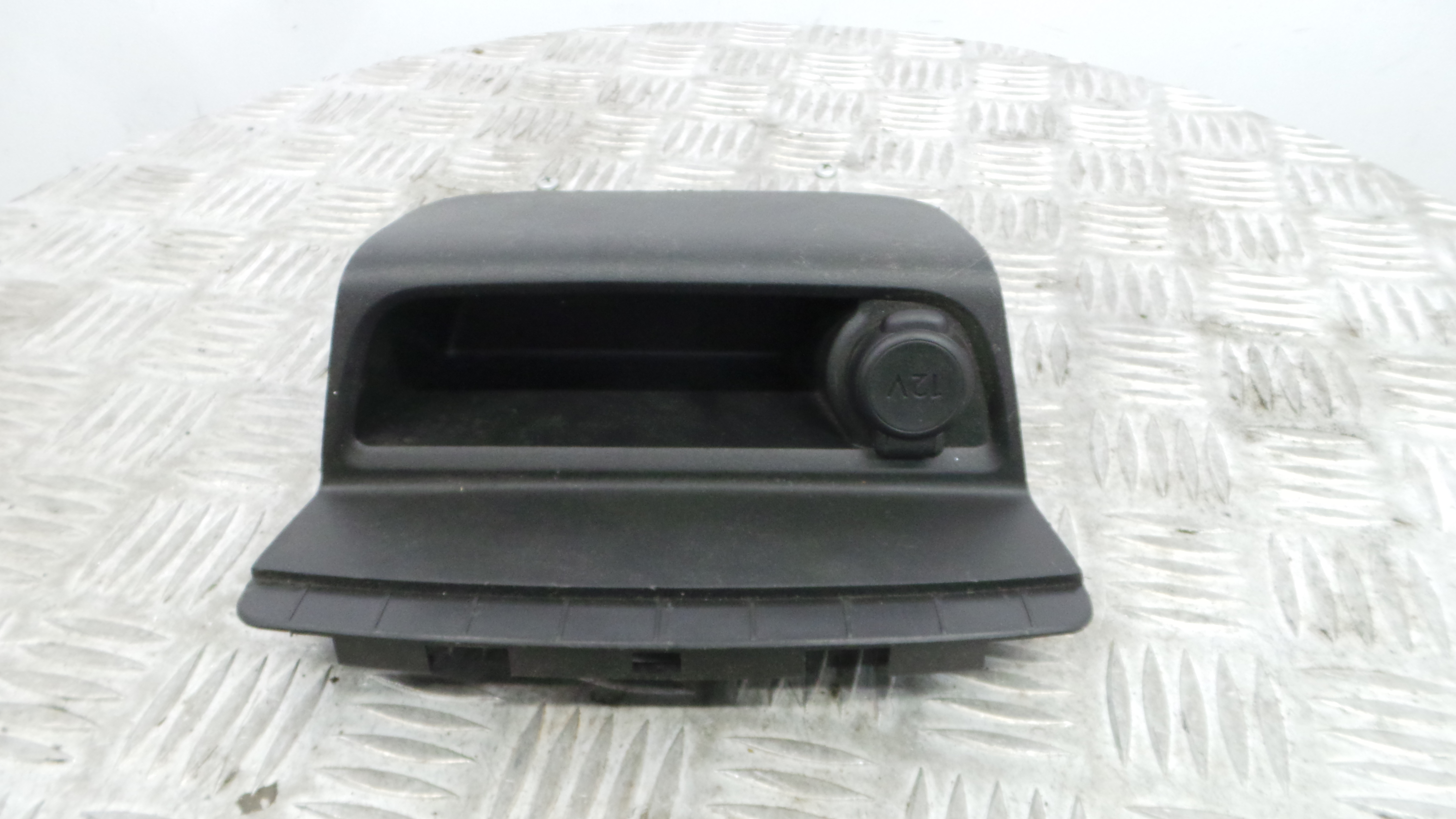 Carregadores de isqueiro 9672844877 - PEUGEOT 208 I (CA_, CC_)-36462118