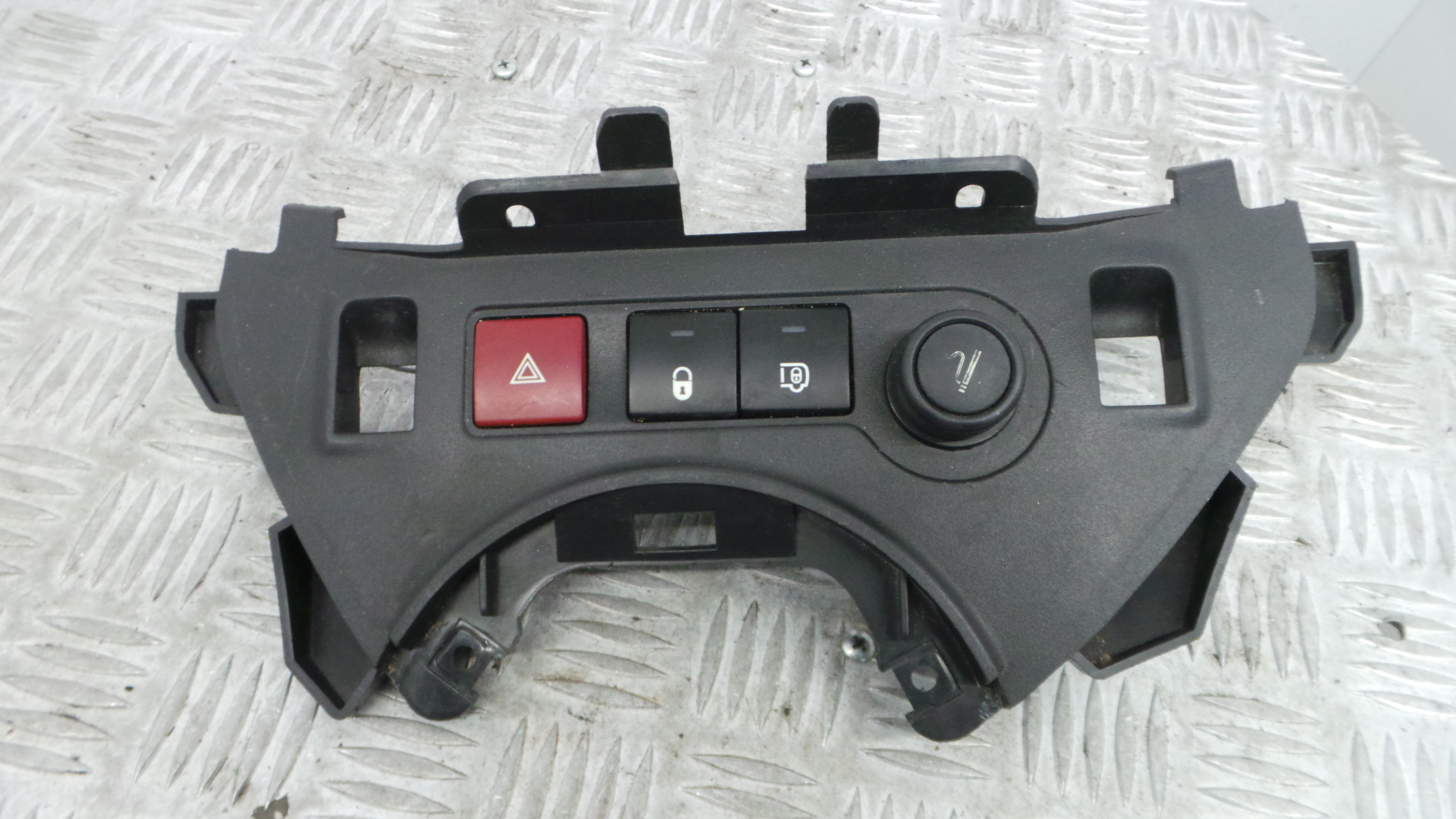 Botões da Consola 9680931977 - CITROËN BERLINGO / BERLINGO FIRST Veículo multiuso (MF_, GJK_, GF-36462185 Botões da Consola 9680931977 - CITROËN BERLINGO / BERLINGO FIRST Veículo multiuso (MF_, GJK_, GF-36462185