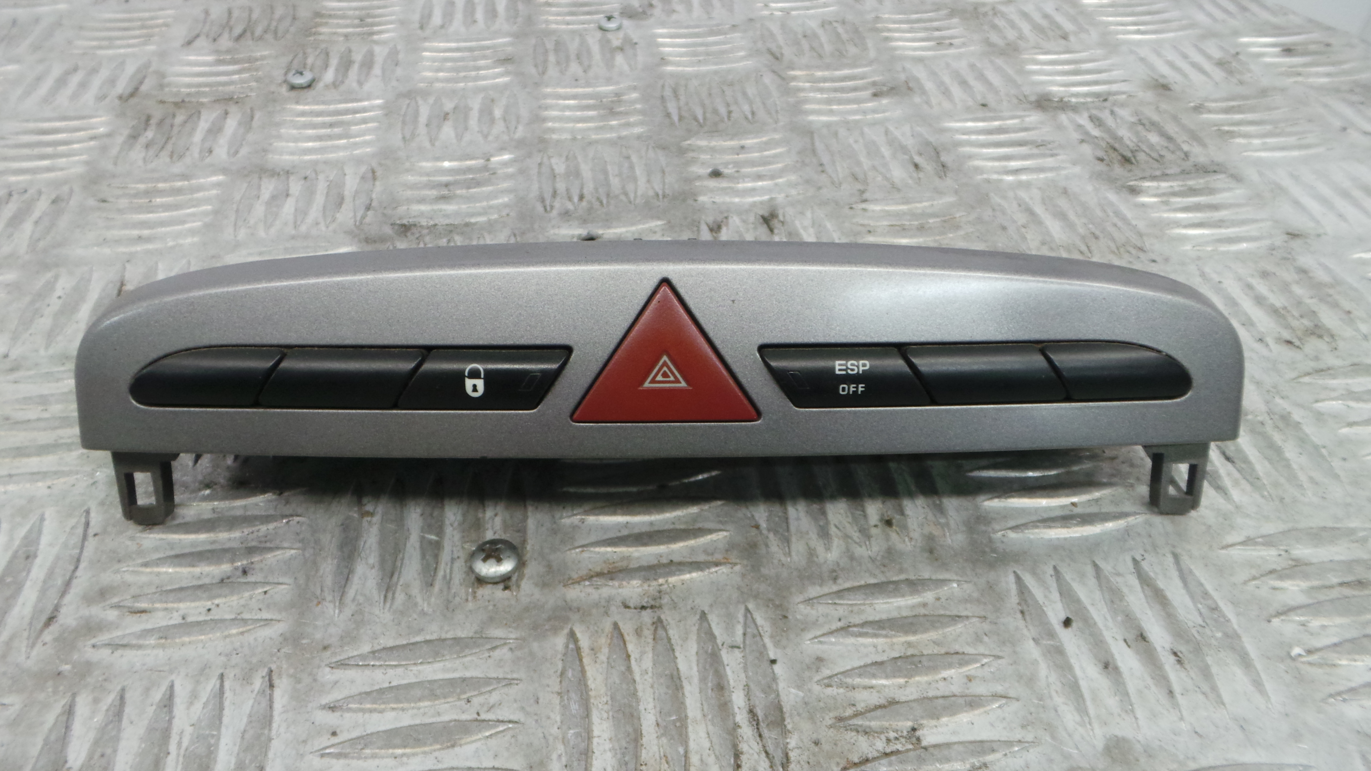 warning 4 piscas - PEUGEOT 308 I (4A_, 4C_)-36462211 warning 4 piscas - PEUGEOT 308 I (4A_, 4C_)-36462211