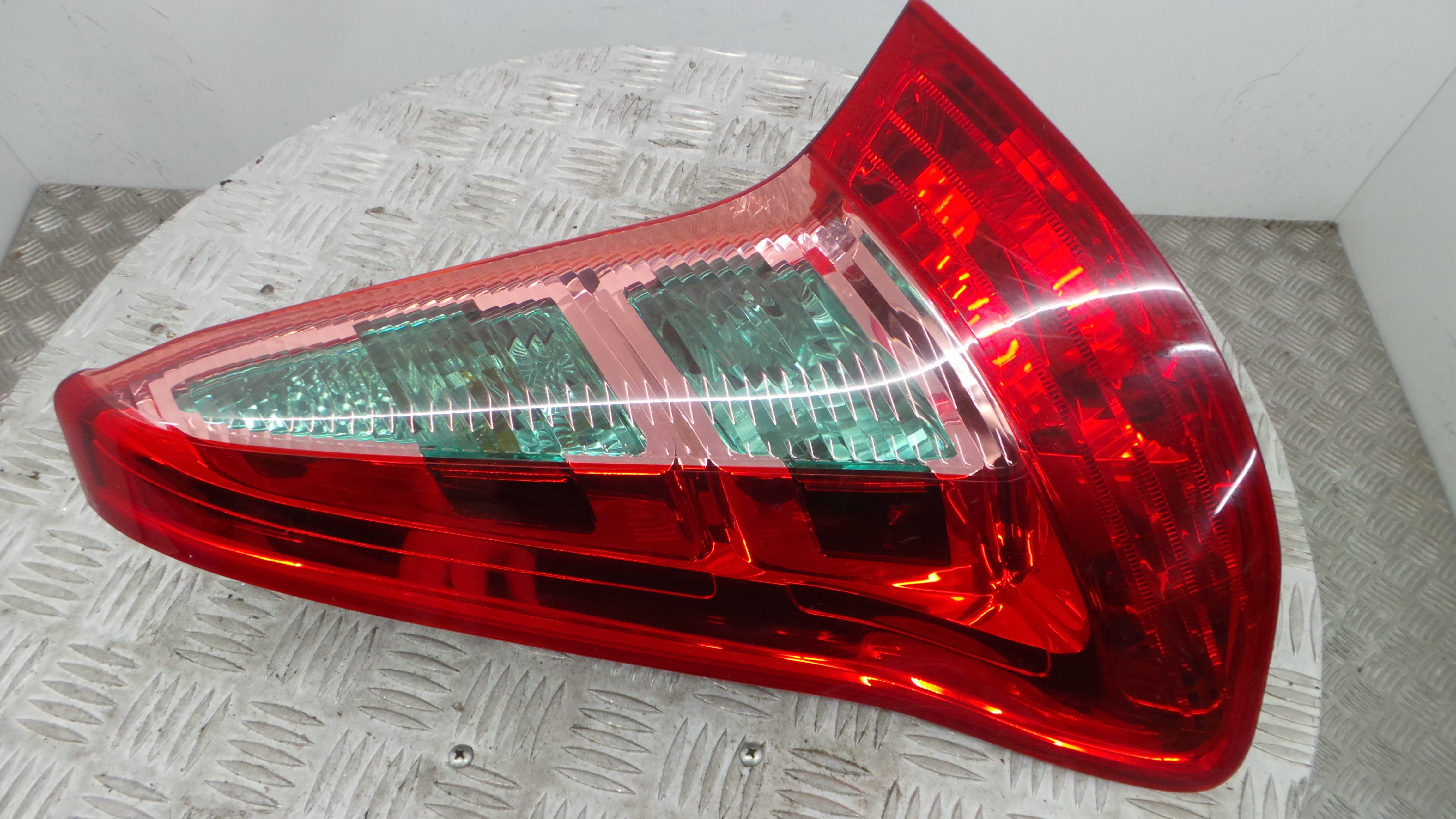 Farolim Stop Esq 9646801777 - CITROËN C4 Coupé (LA_)-36501525