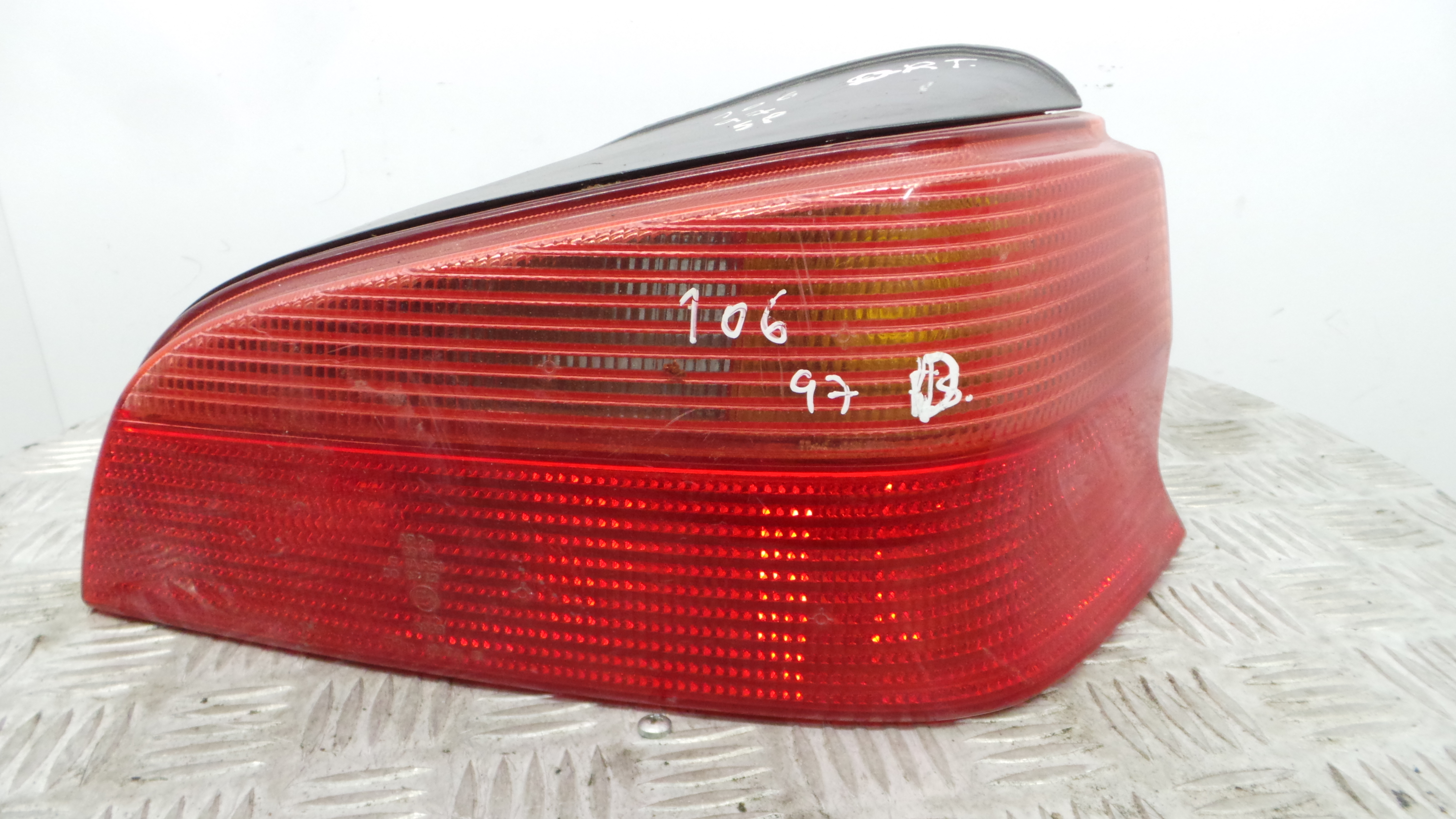 Farolim Stop Dto 6351G6 - PEUGEOT 106 II (1A_, 1C_)-36501554