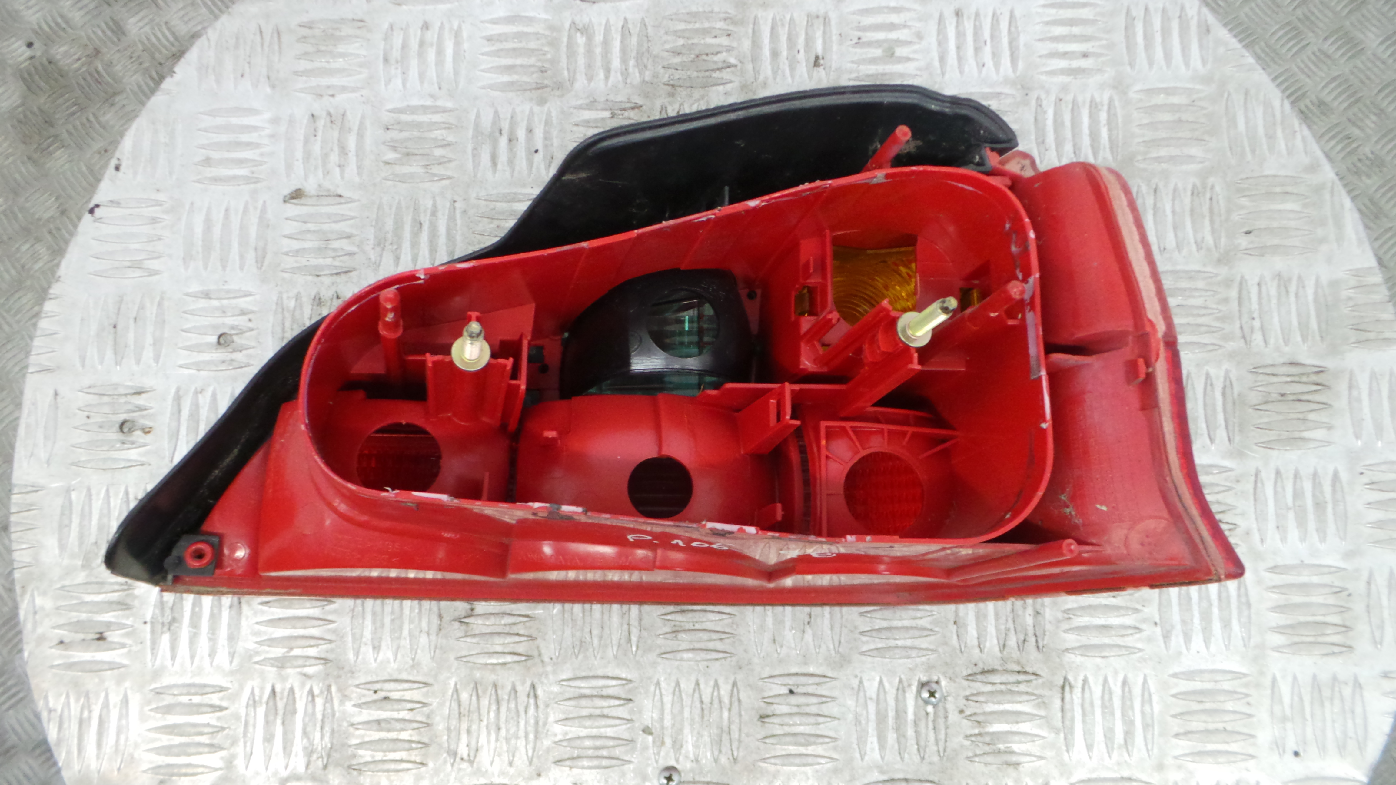 Farolim Stop Esq 6350G6 - PEUGEOT 106 II (1A_, 1C_)-36501556