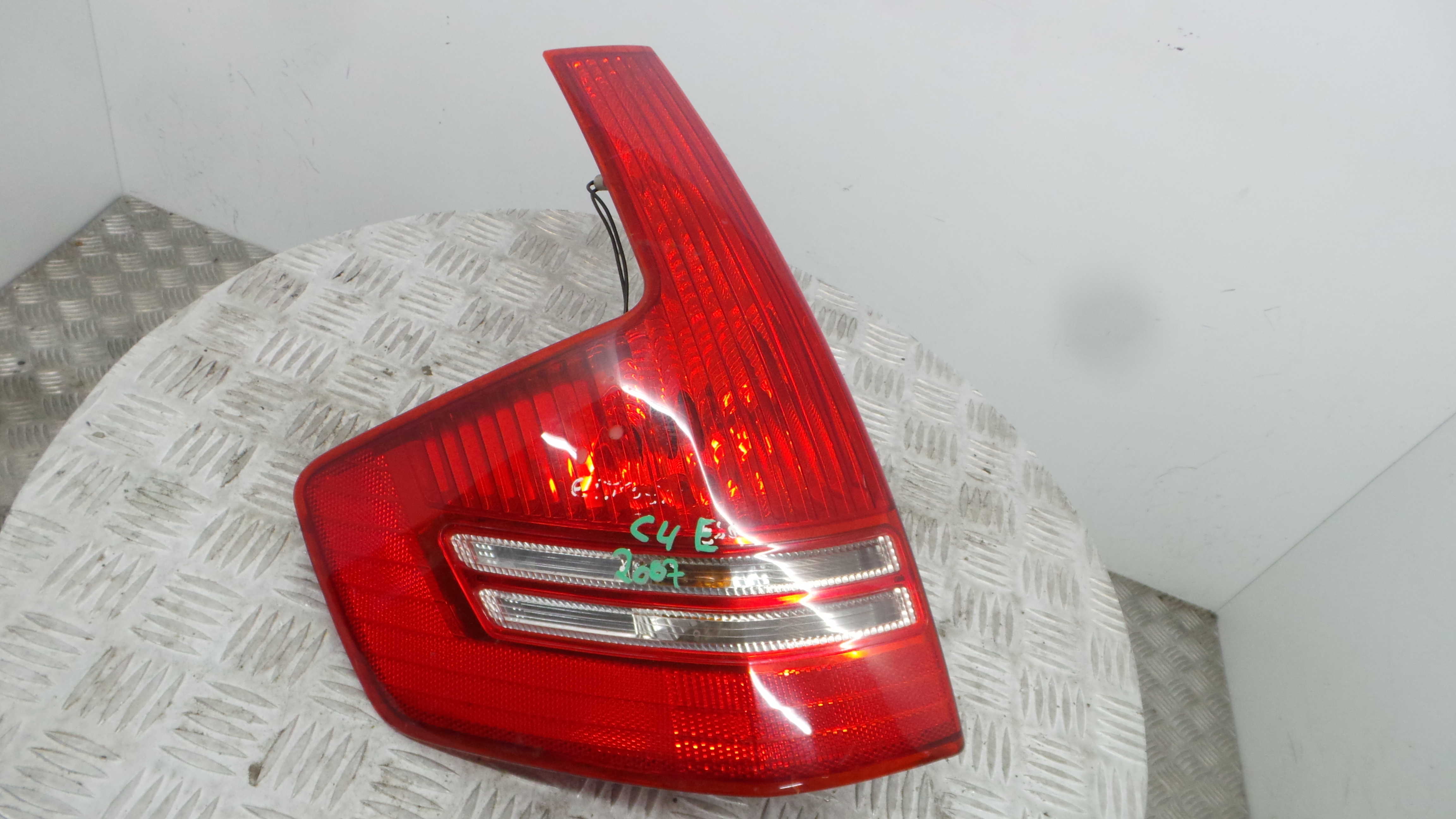 Farolim Stop Esq 9655864080 - CITROËN C4 I (LC_)-36501589 Farolim Stop Esq 9655864080 - CITROËN C4 I (LC_)-36501589