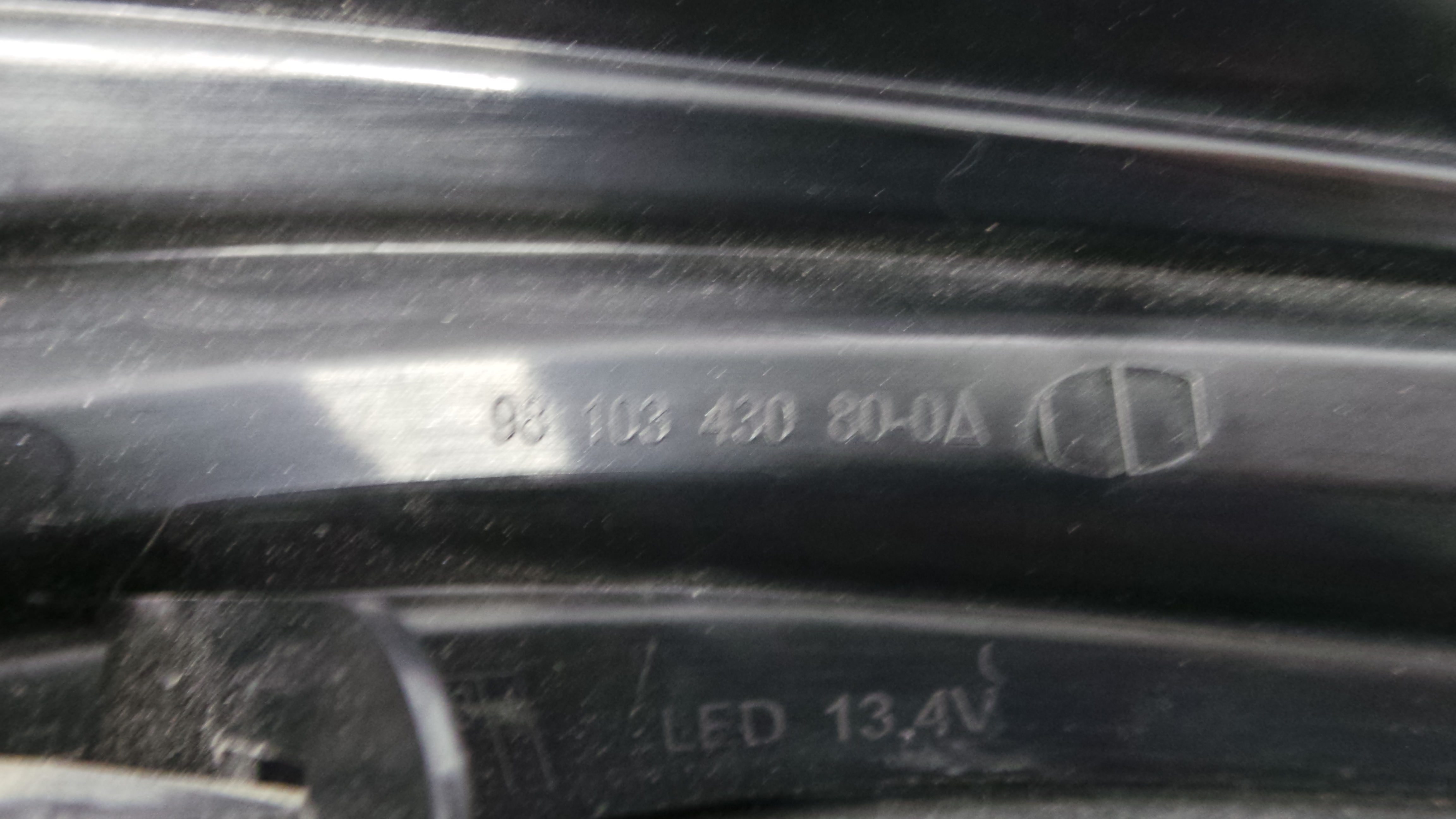 Farolim Stop Esq 9810343080 - PEUGEOT 208 I (CA_, CC_)-36501592