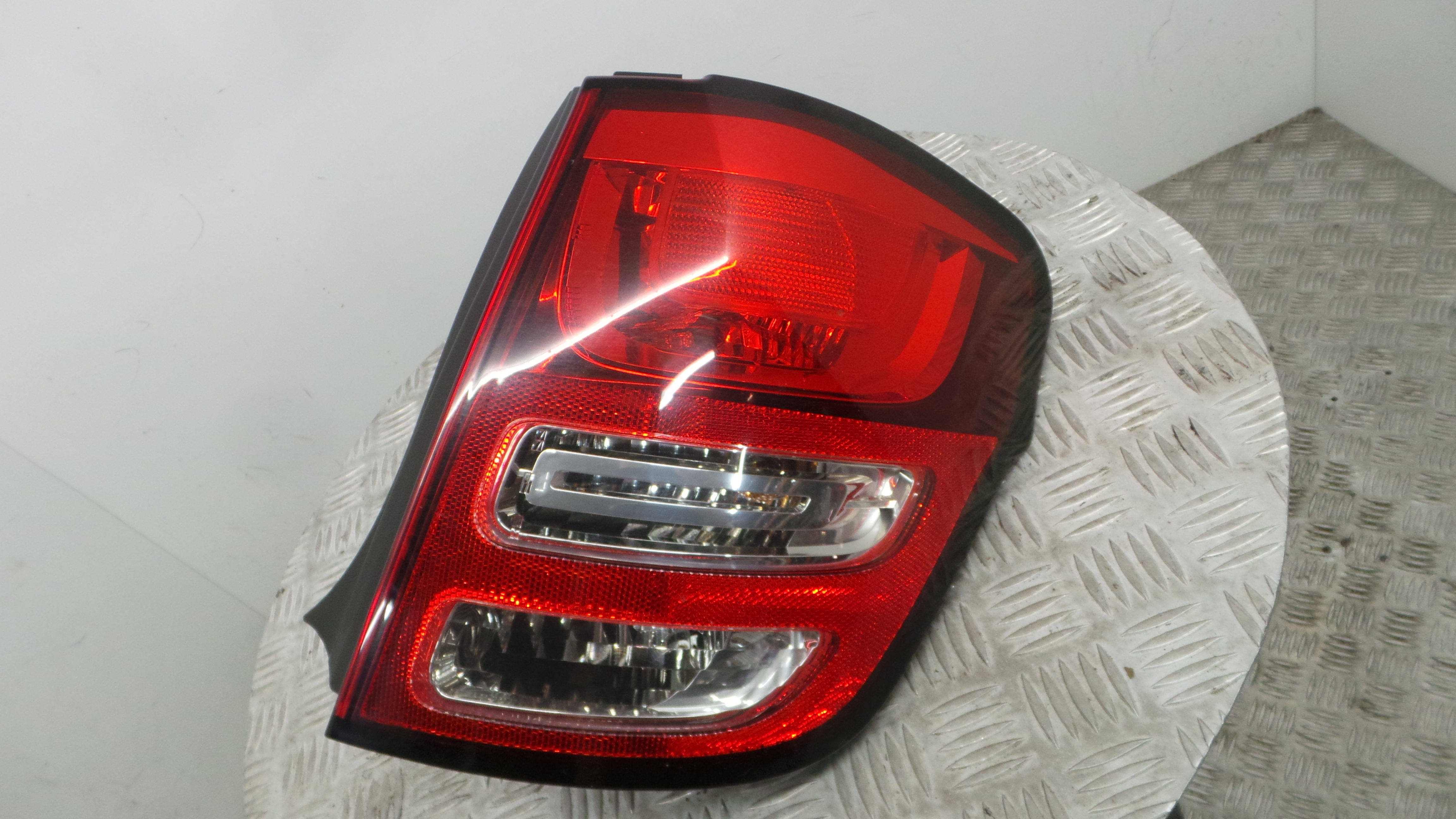 Farolim Stop Dto 9673805280 - CITROËN C3 II (SC_)-36501731 Farolim Stop Dto 9673805280 - CITROËN C3 II (SC_)-36501731