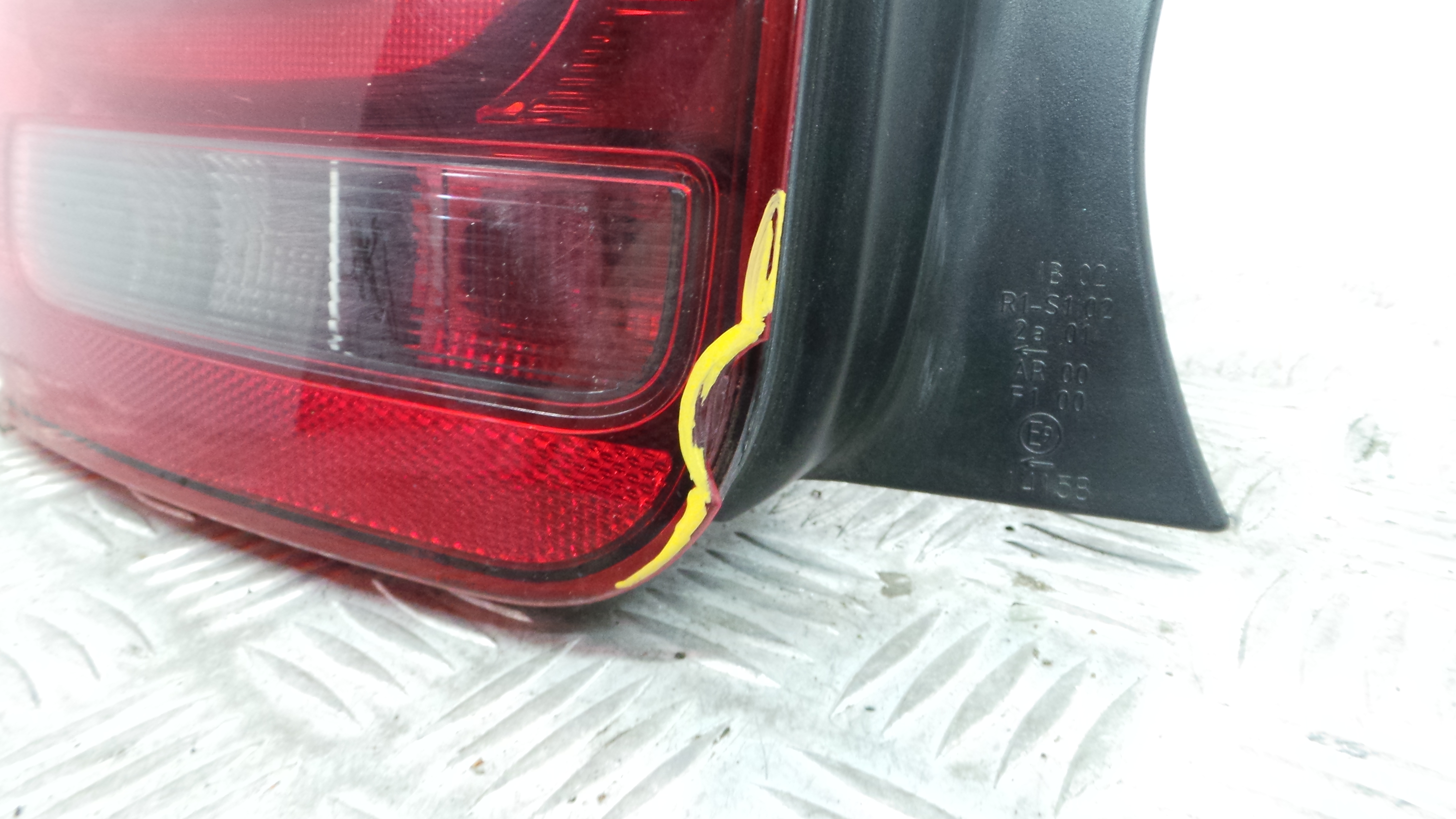 Farolim Stop Esq 9800916180 - CITROËN C4 CACTUS-36501737