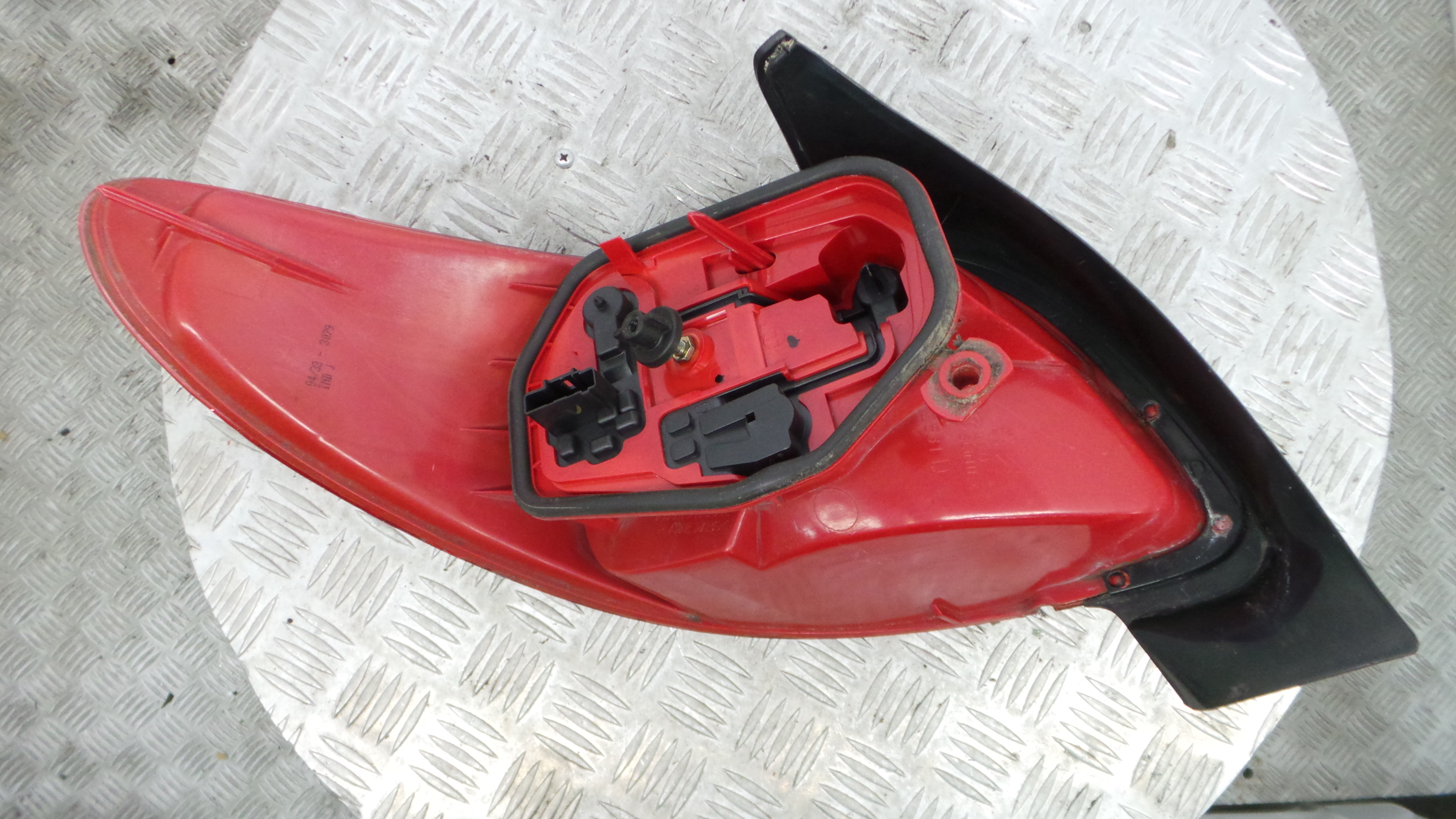 Farolim Stop Dto 6351P1 - PEUGEOT 206 Hatchback (2A/C)-36501741