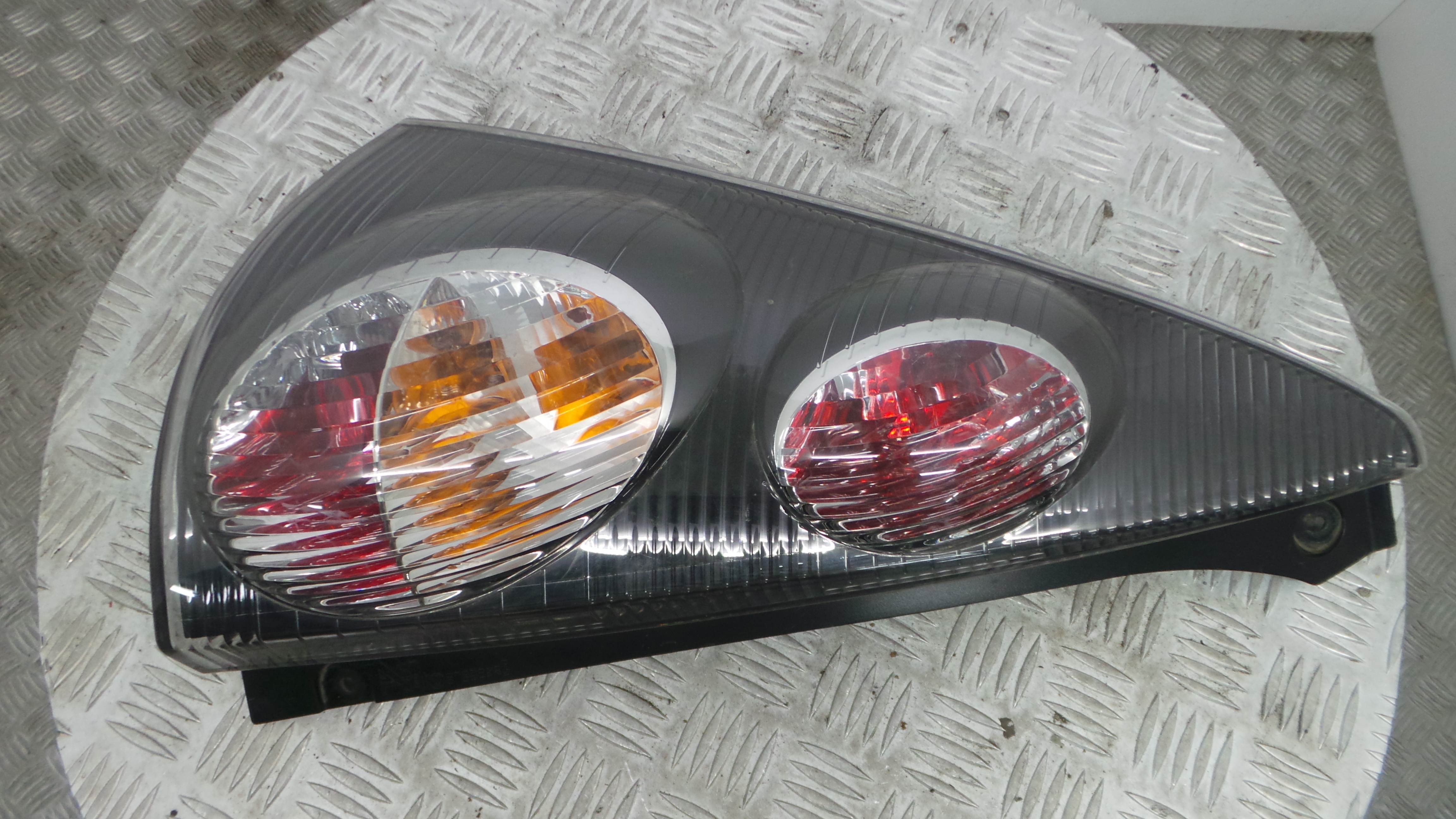 Farolim Stop Esq 81560-0H060 - CITROËN C1 (PM_, PN_)-36501765 Farolim Stop Esq 81560-0H060 - CITROËN C1 (PM_, PN_)-36501765