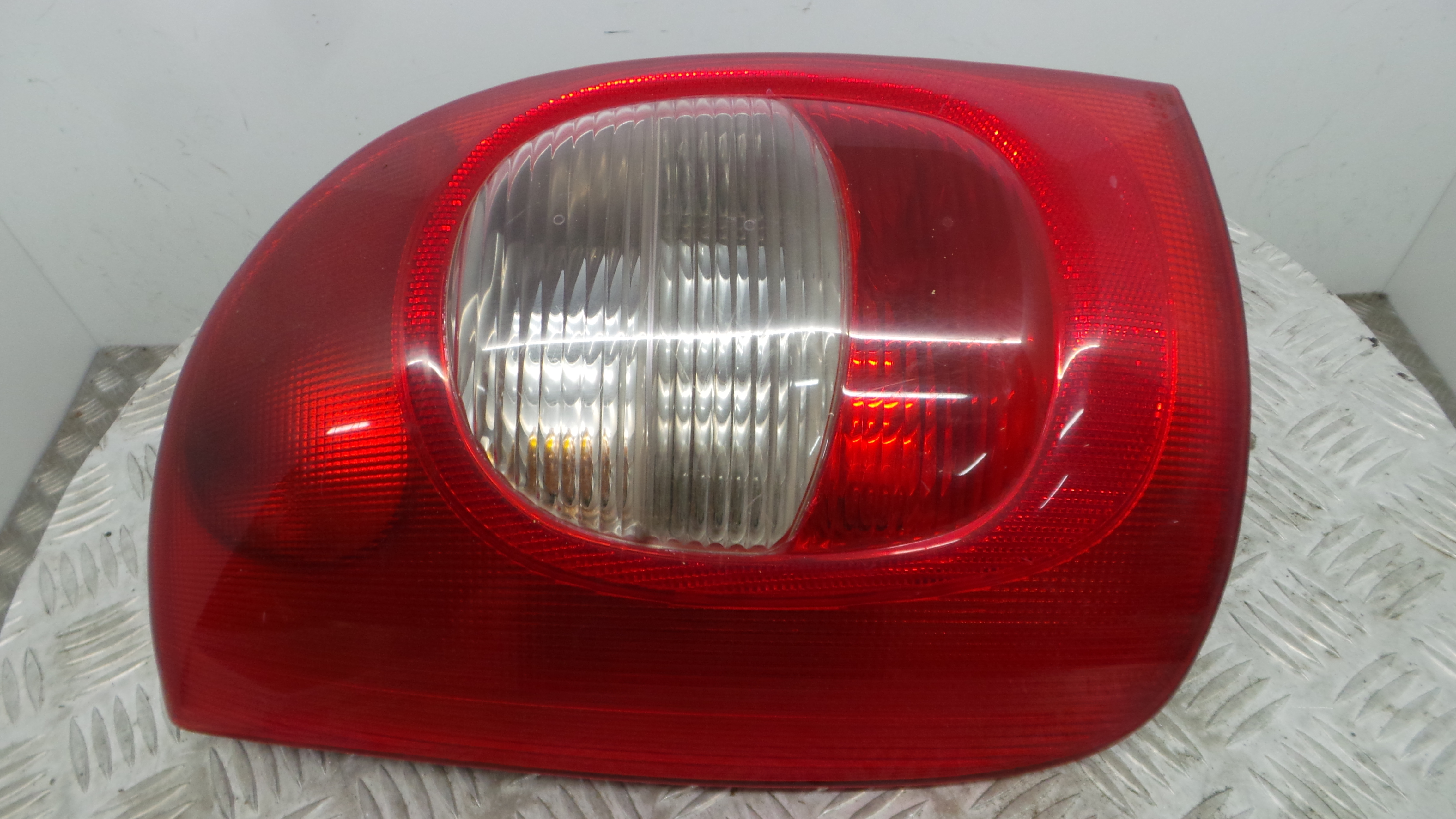 Farolim Stop Esq 9631564080 - CITROËN XSARA PICASSO (N68)-36501790