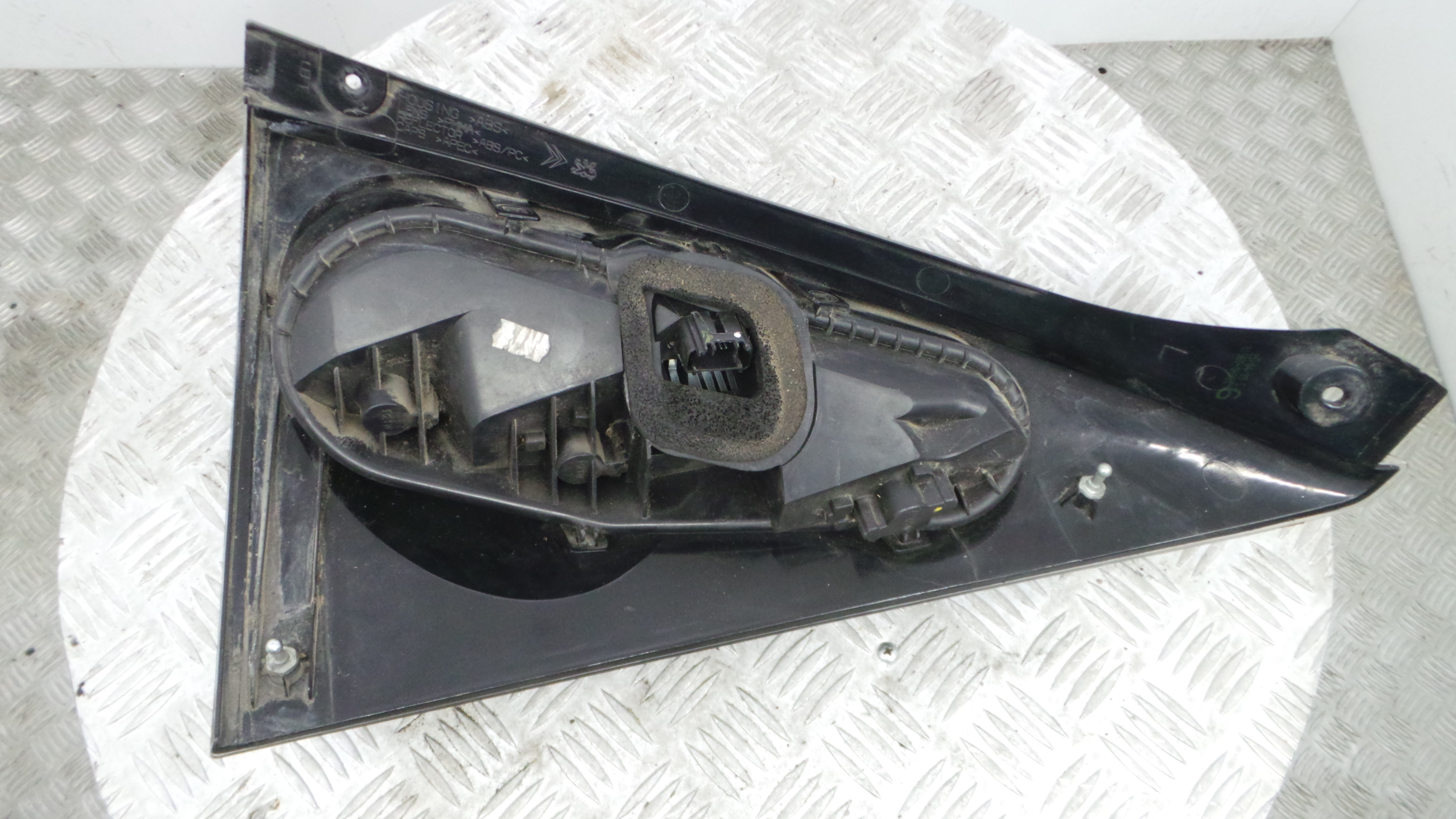 Farolim Stop Esq 81560-0H060 - CITROËN C1 (PM_, PN_)-36501831