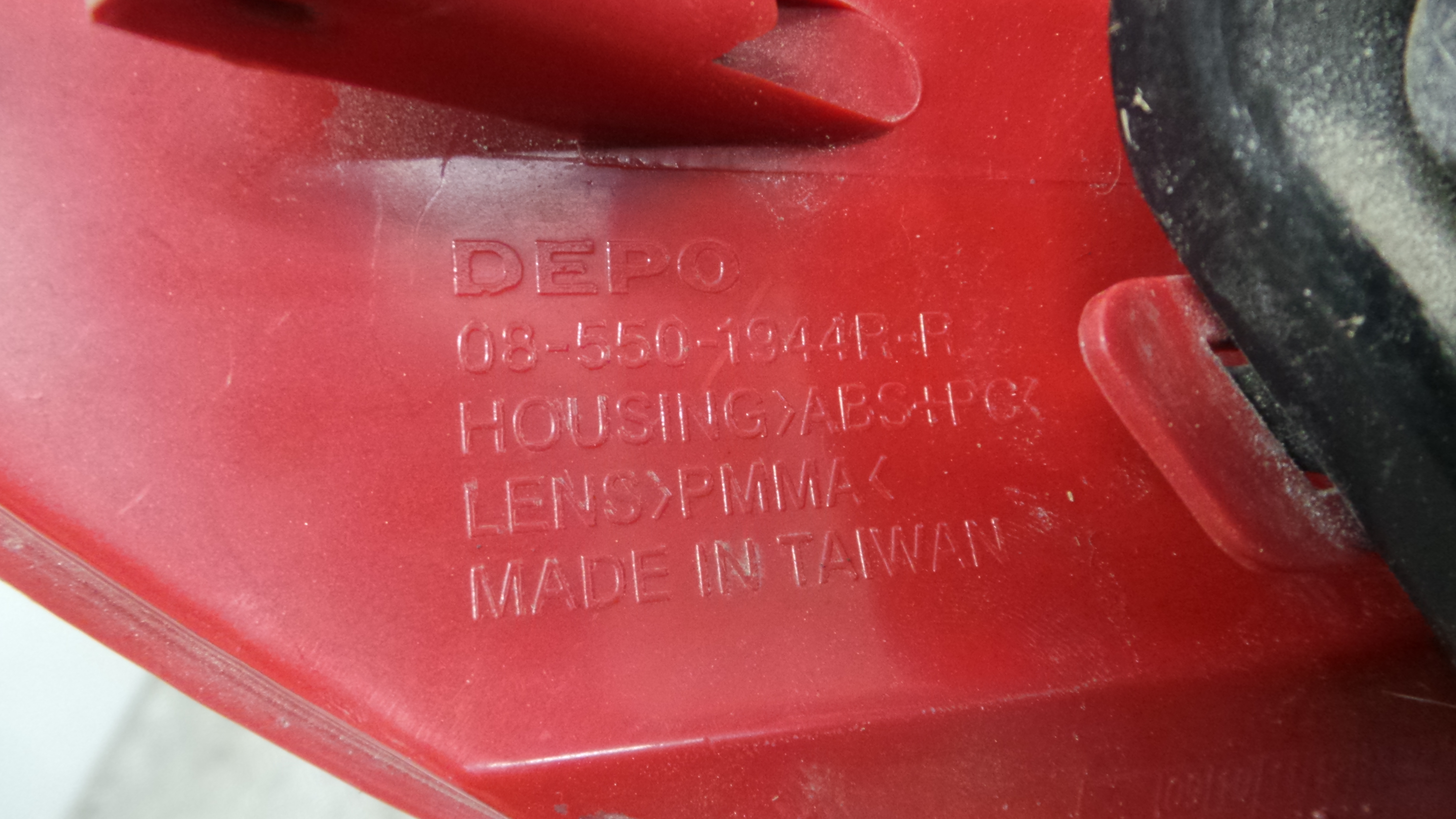 Farolim Stop Dto 08-550-1944R-R - PEUGEOT 207 (WA_, WC_), 207/207+ (WA_, WC_)-36501834