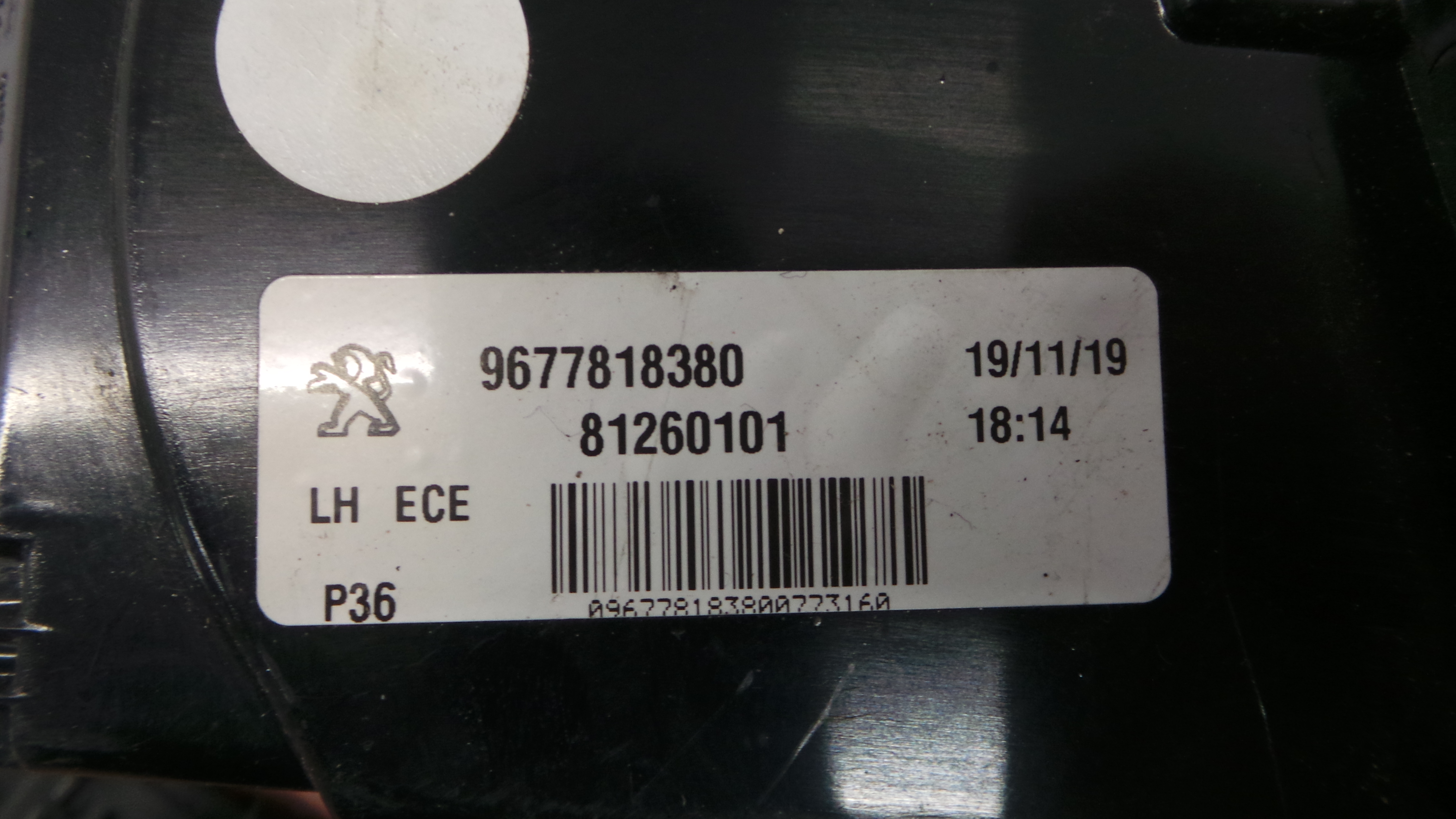 Farolim Mala Trás Esq  9677818380 - PEUGEOT 308 II (LB_, LP_, LW_, LH_, L3_)-36505404