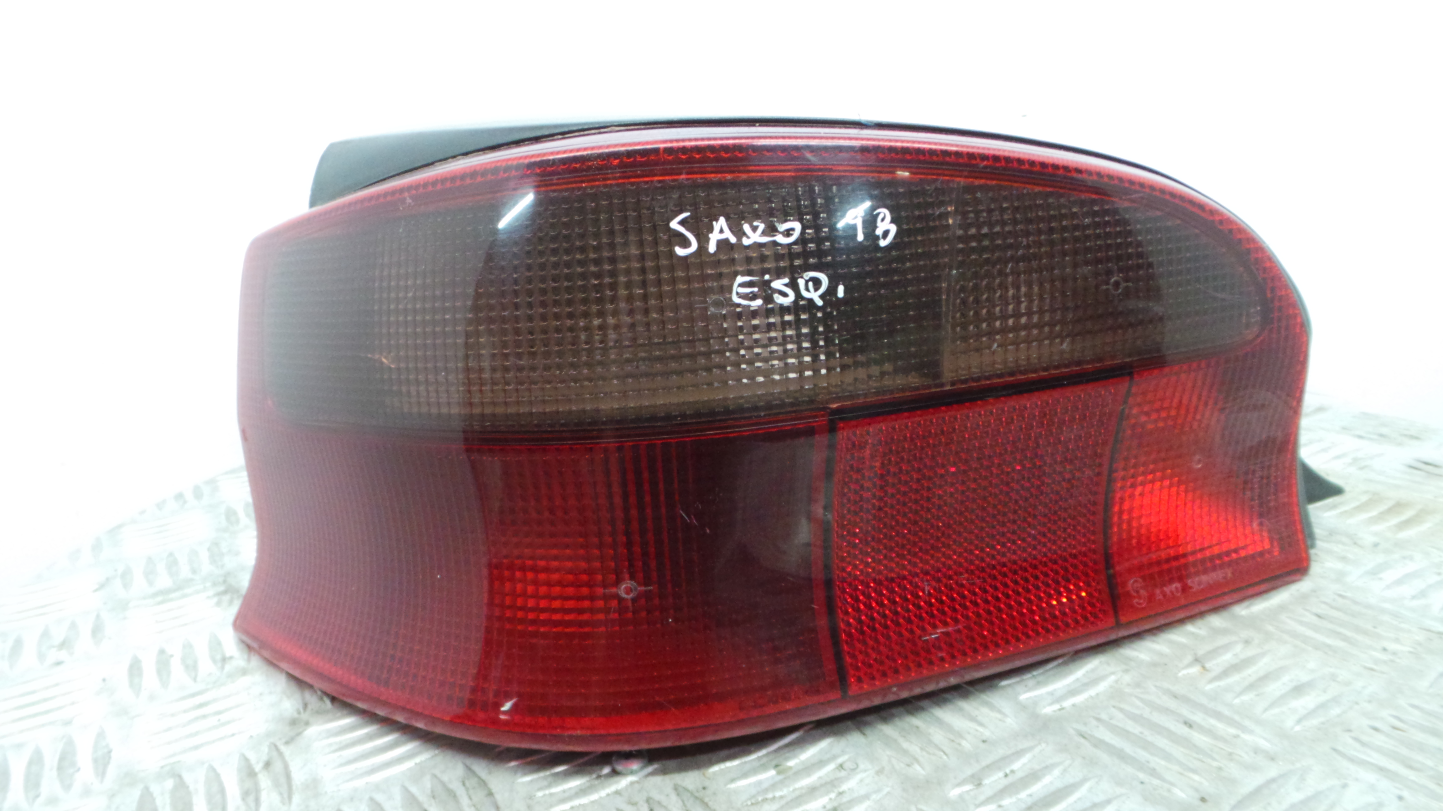 Farolim Stop Esq 1610727580 - CITROËN SAXO (S0, S1)-36505461 Farolim Stop Esq 1610727580 - CITROËN SAXO (S0, S1)-36505461