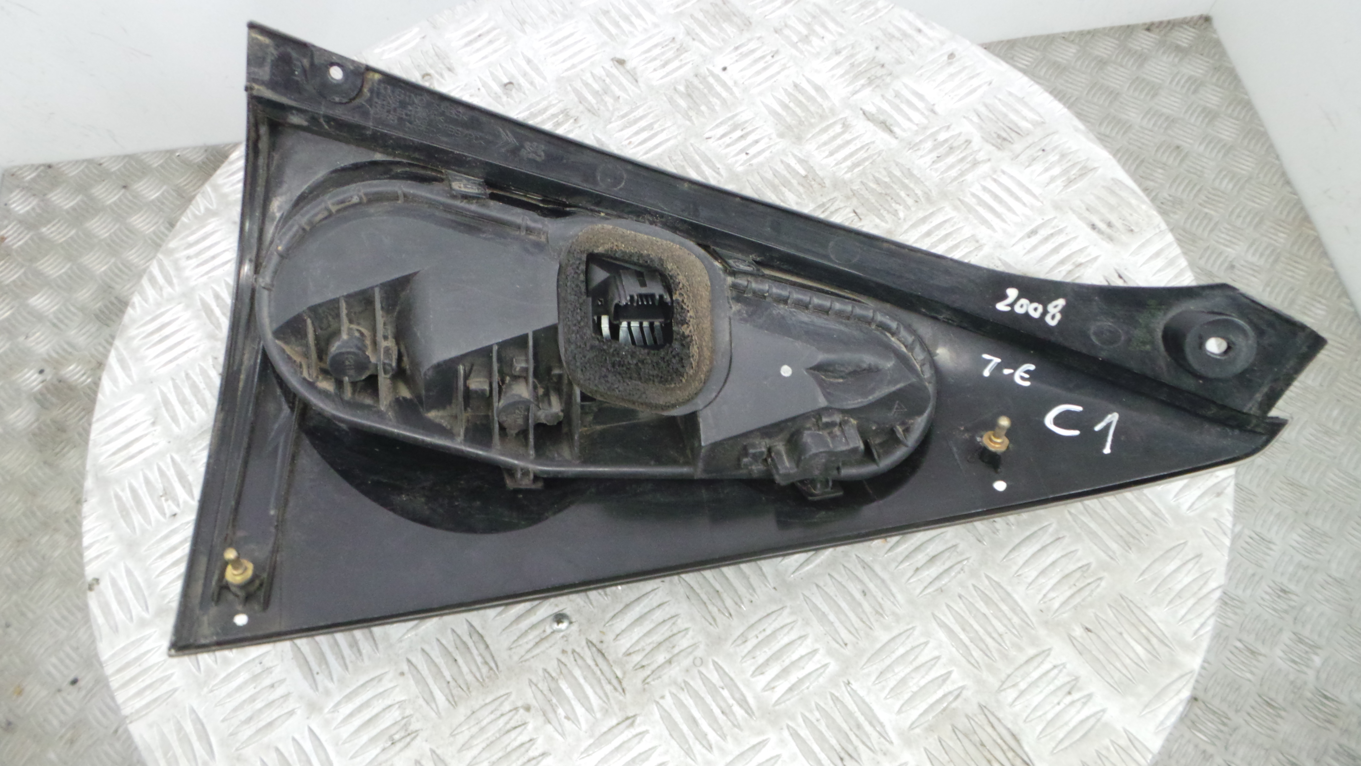 Farolim Stop Esq 81560-0H060 - CITROËN C1 (PM_, PN_)-36505472