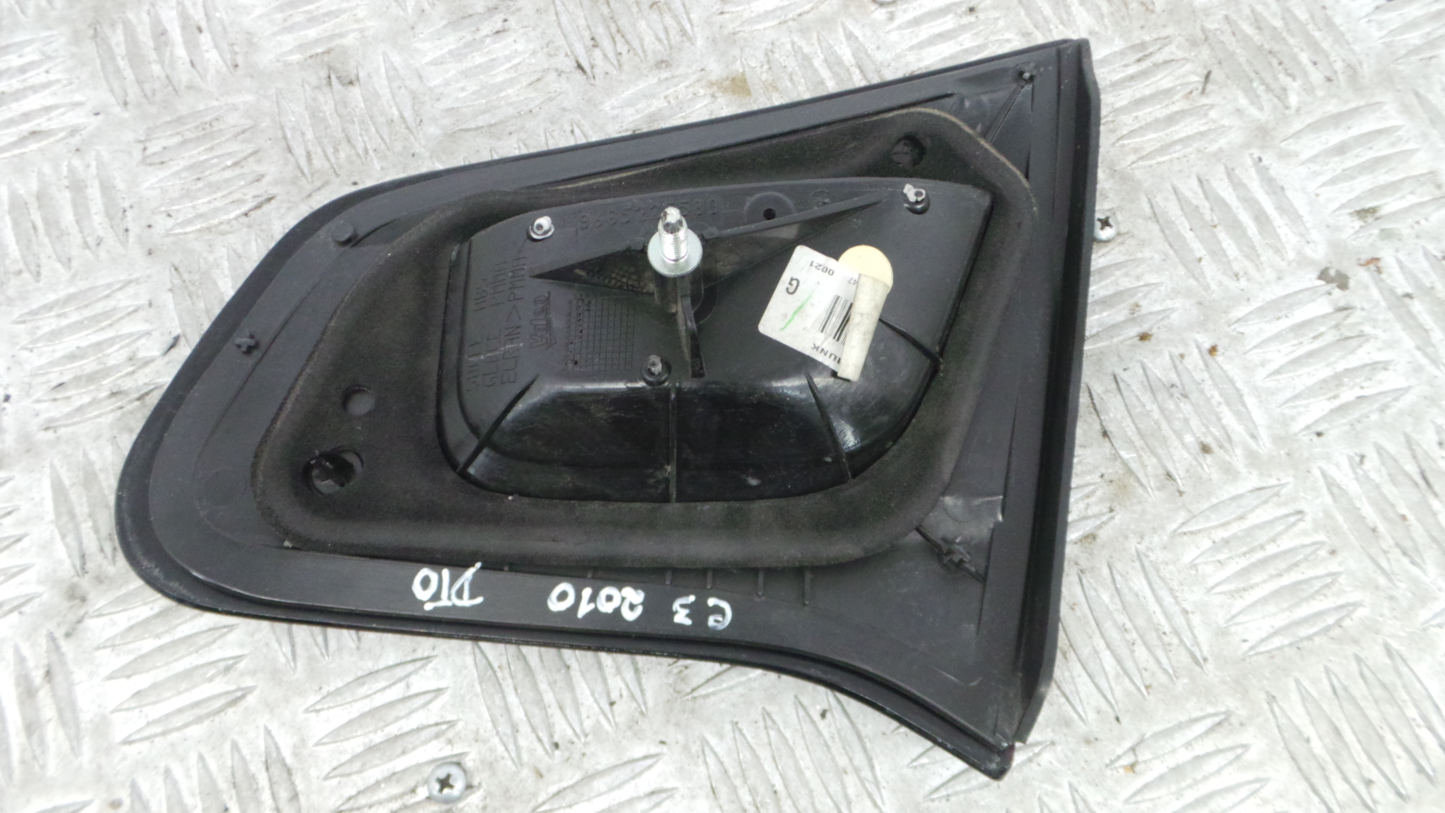 Farolim Mala Trás Esq  9685225580 – CITROËN C3 II (SC_)